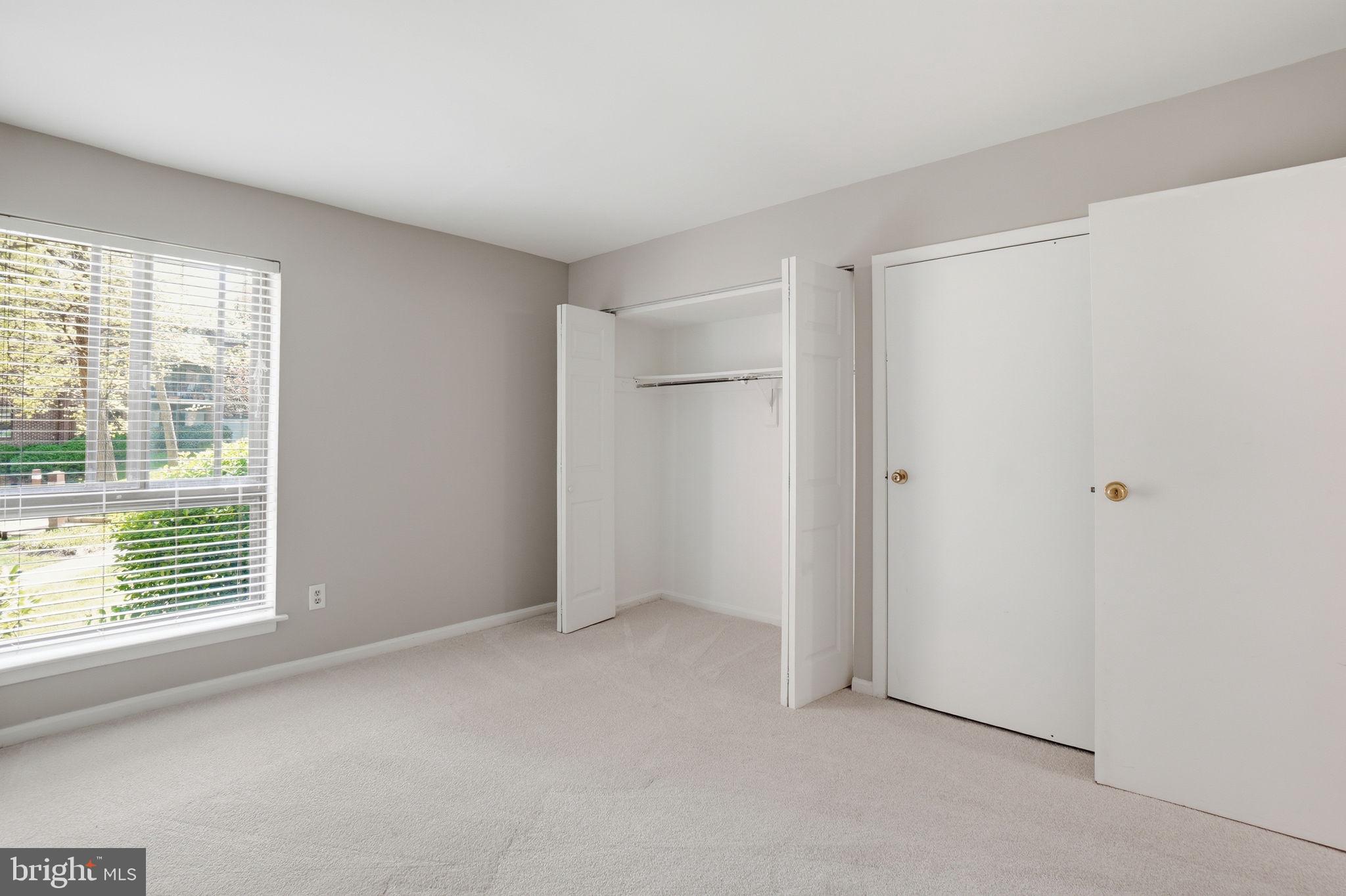 CHESTNUT GROVE - Residential