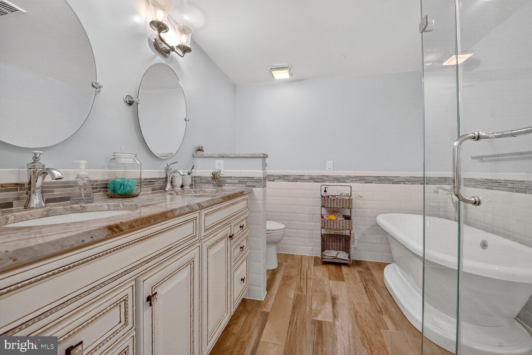 COUNTRYSIDE - Residential