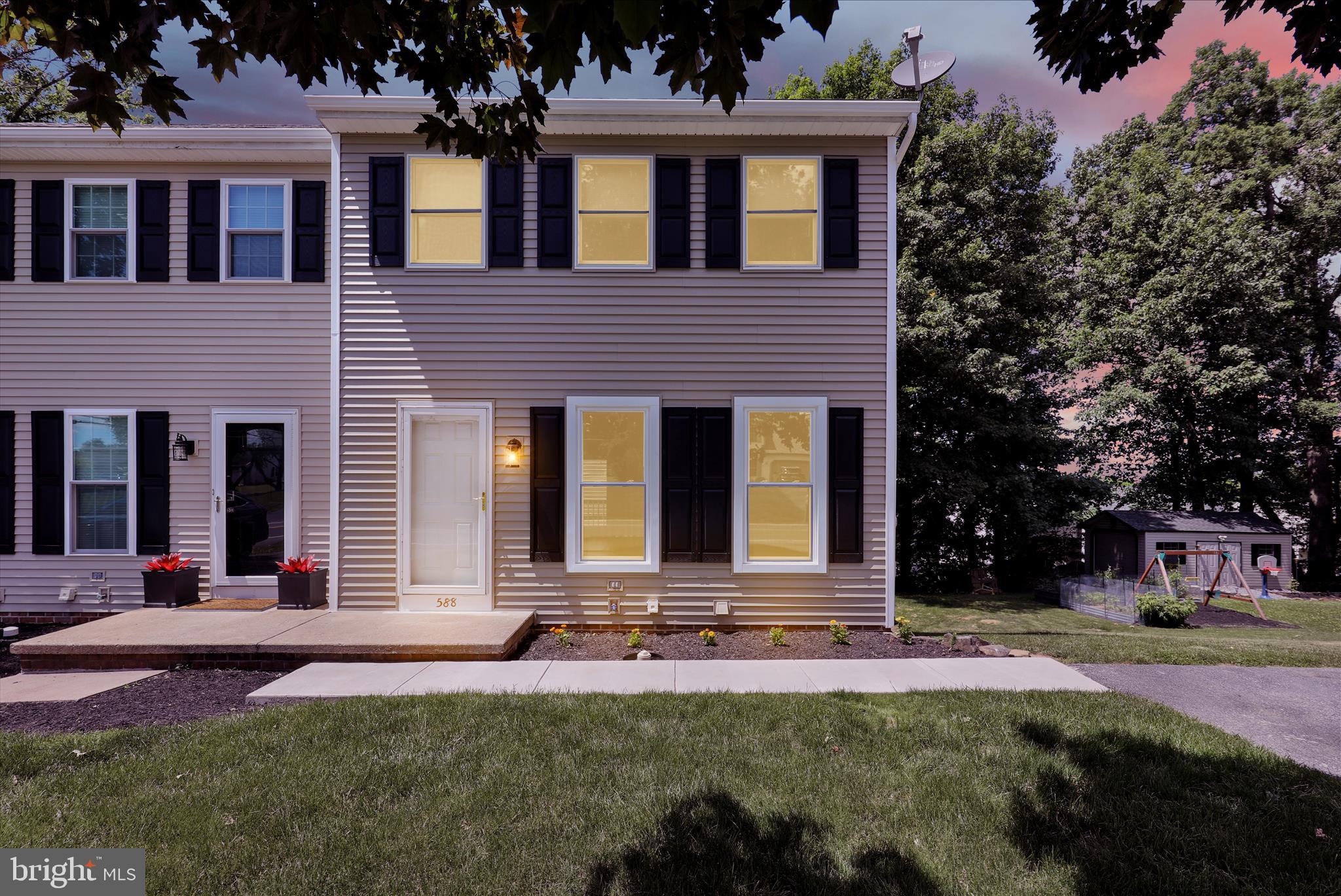 588 MOUNT GRETNA ROAD