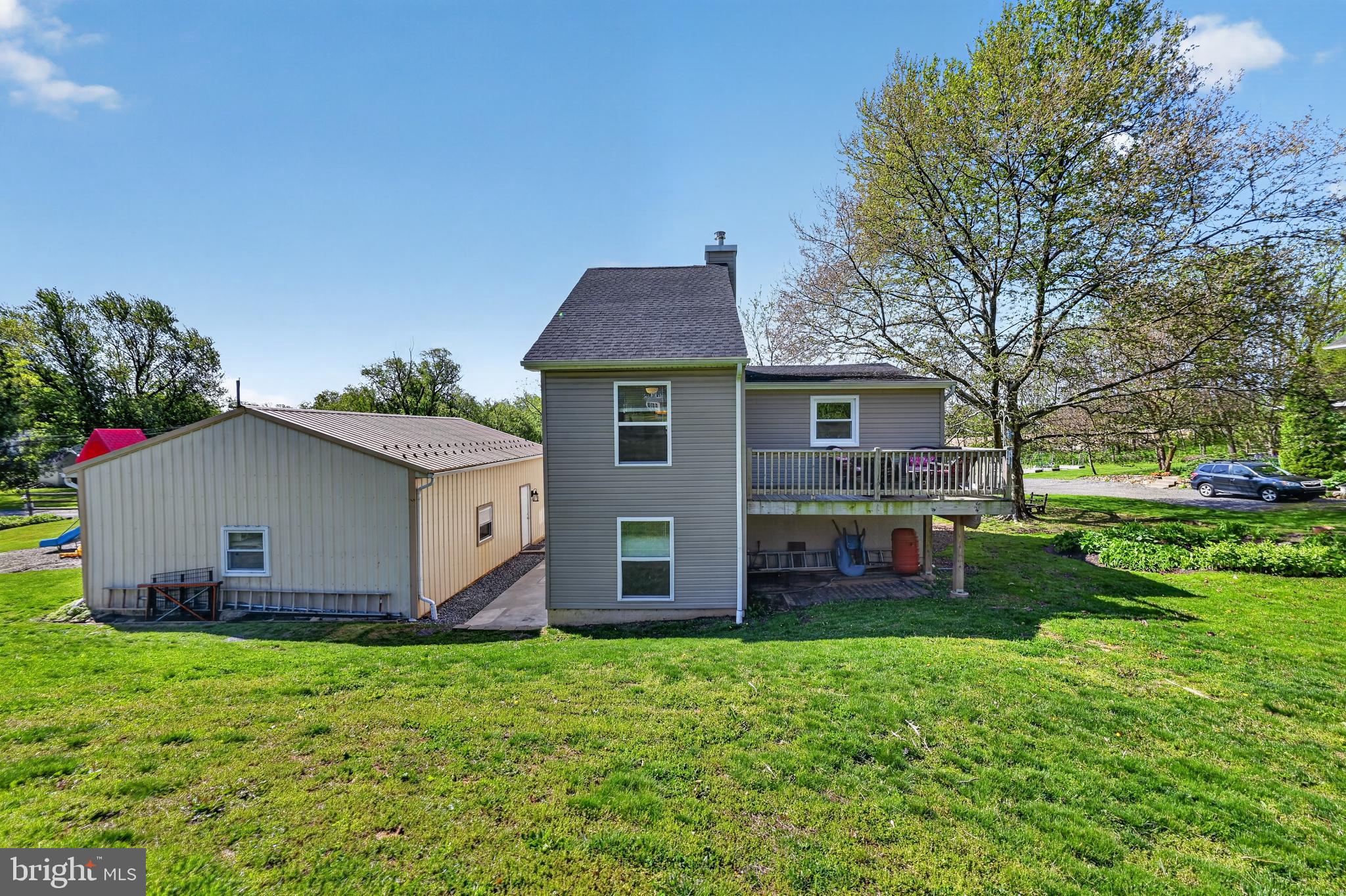 59 QUAKER ROAD