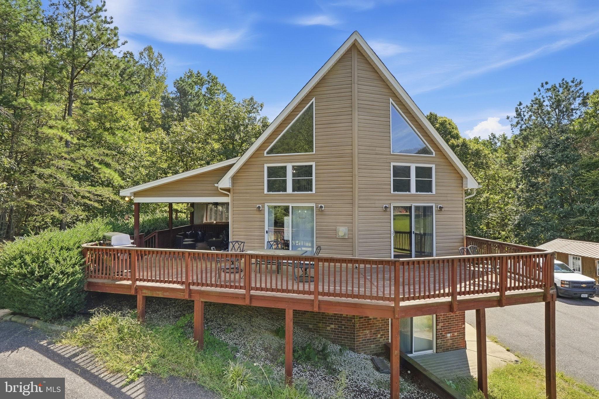 13187 ROLLING HILLS DRIVE