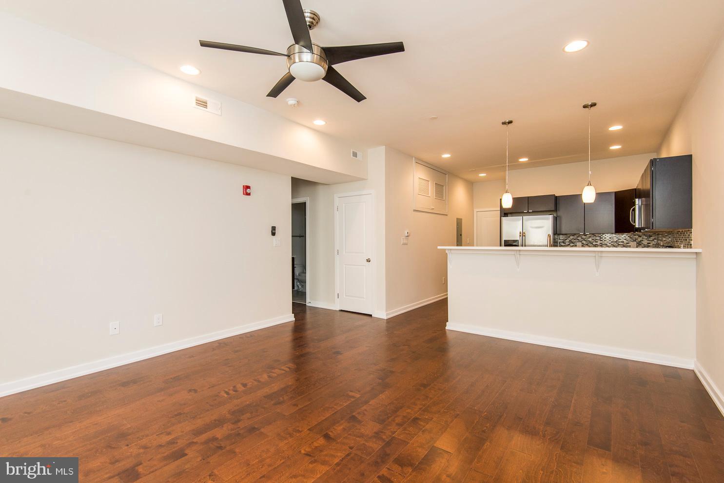 QUEEN VILLAGE - Residential Lease