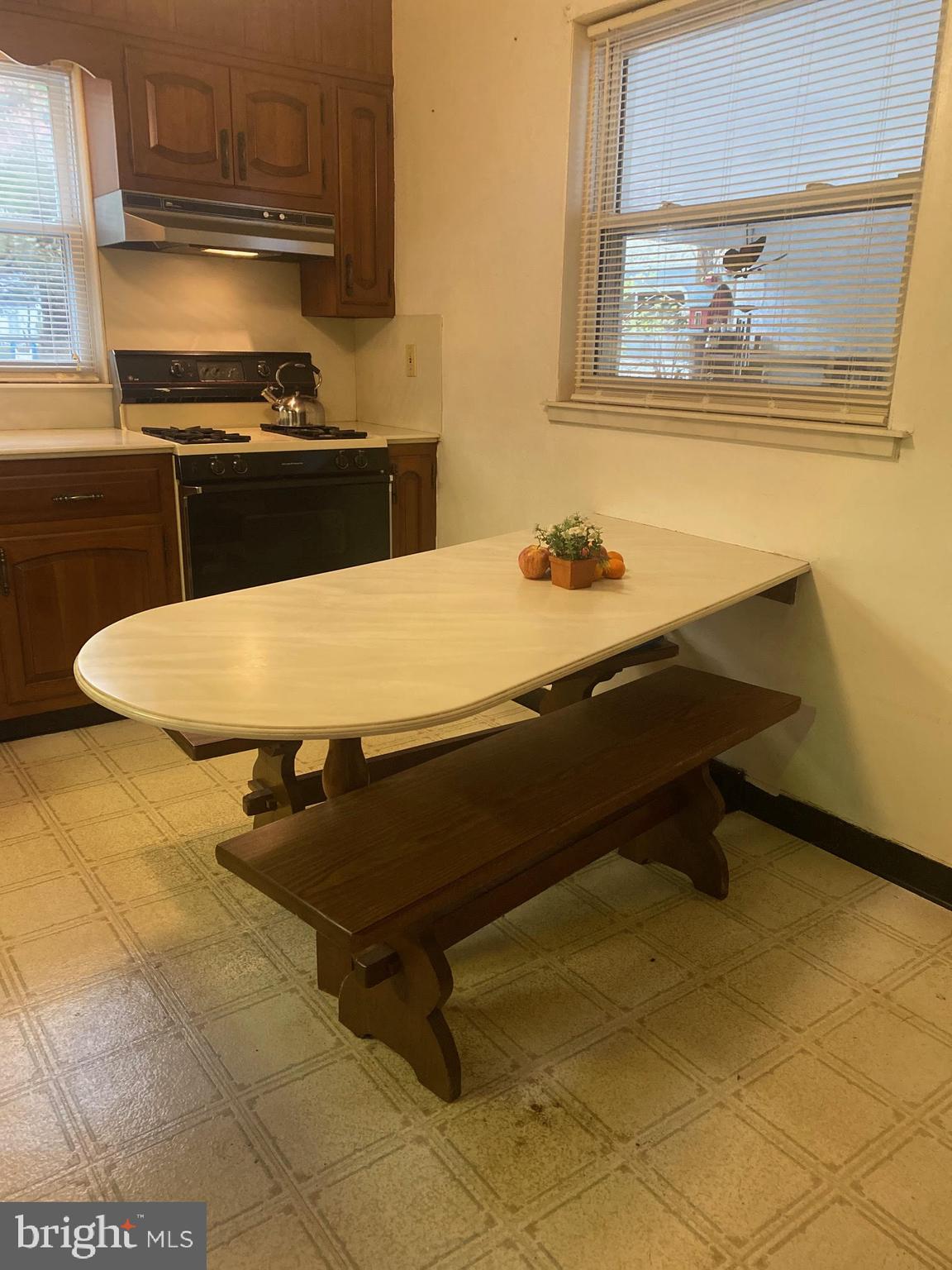 JEFFERSONVILLE - Residential