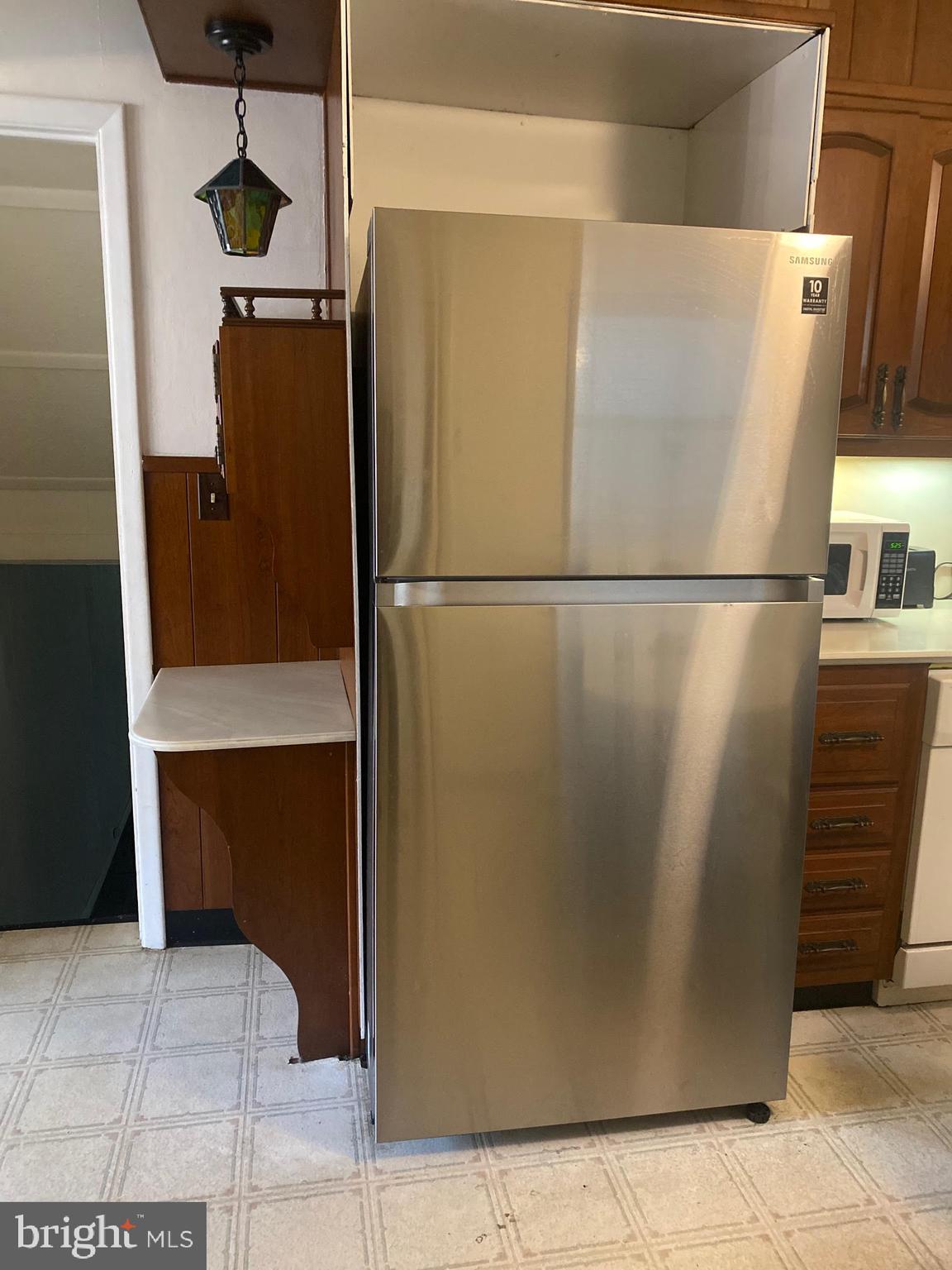 JEFFERSONVILLE - Residential