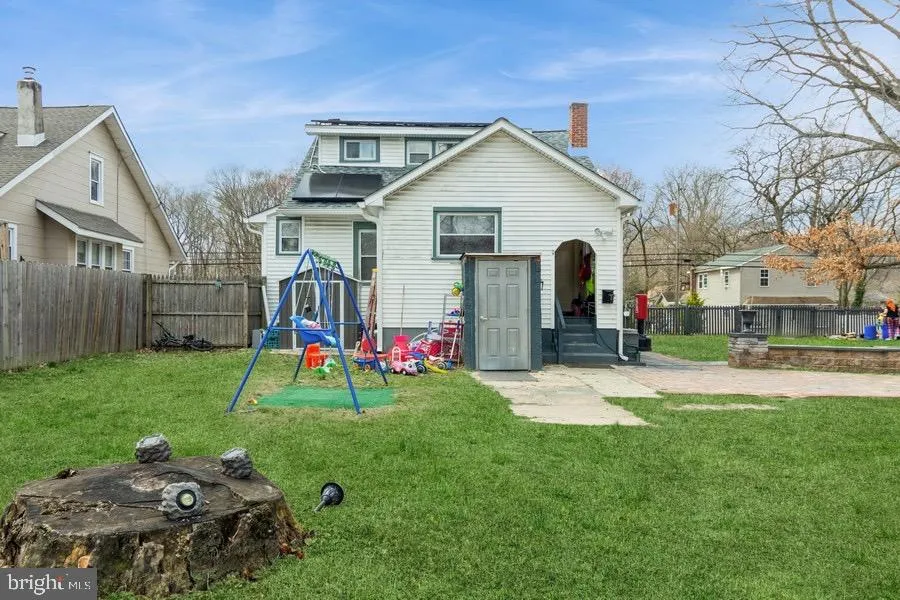 Clementon, New Jersey 08021, United States, 3 Bedrooms Bedrooms, ,3 BathroomsBathrooms,Residential,Active,98472