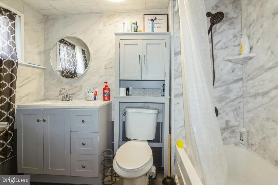 Clementon, New Jersey 08021, United States, 3 Bedrooms Bedrooms, ,3 BathroomsBathrooms,Residential,Active,98472