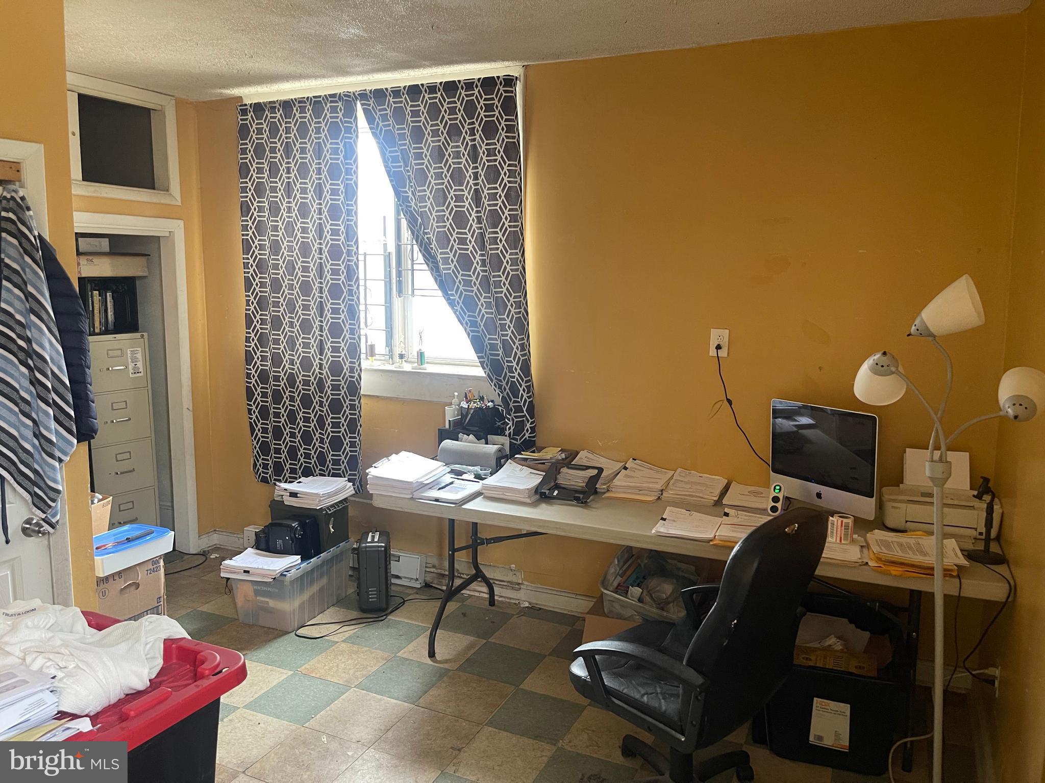 CHESTER CITY - Residential Income