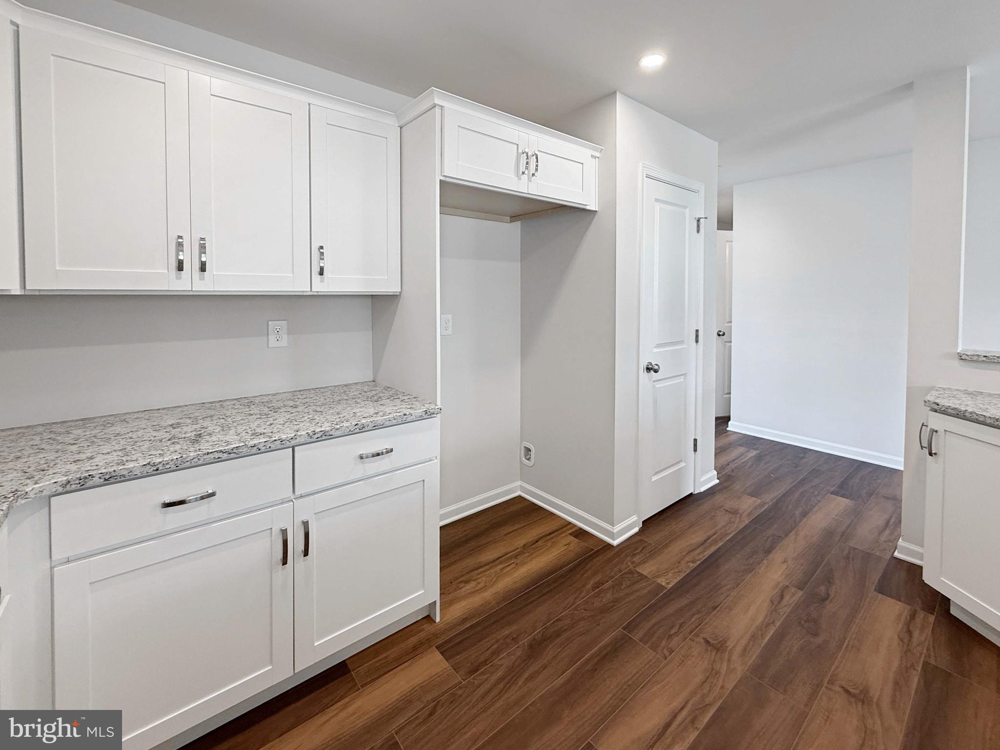 FINDLAY PARK - Residential