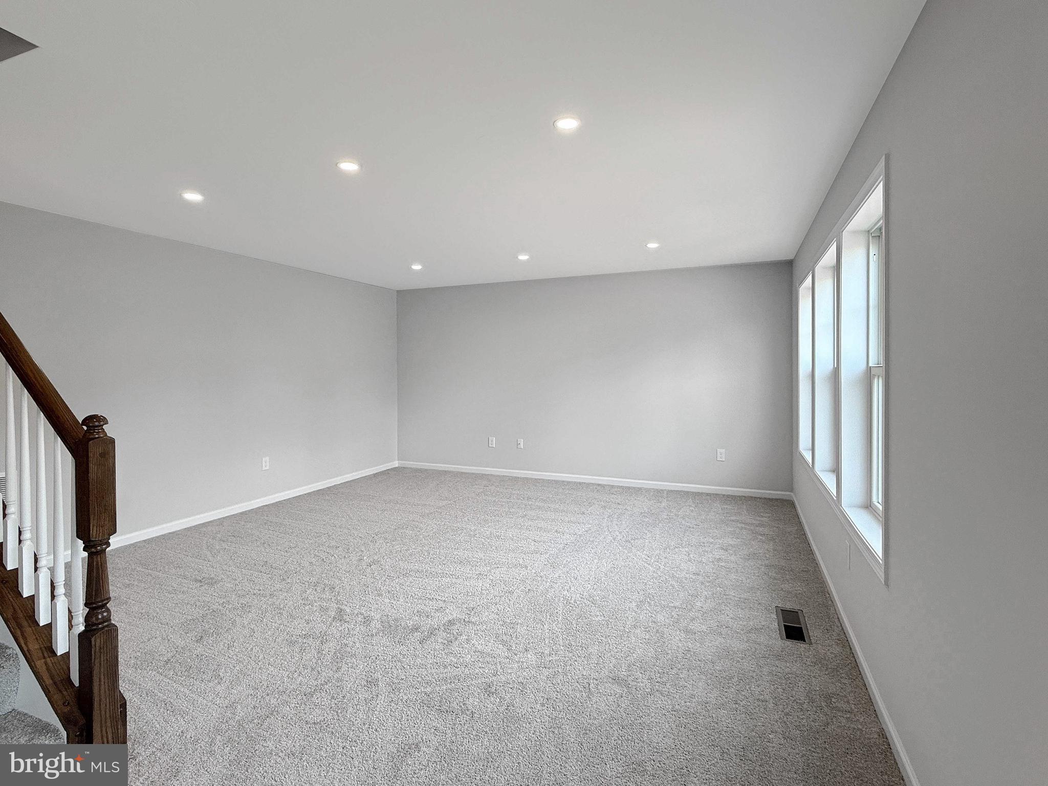 FINDLAY PARK - Residential