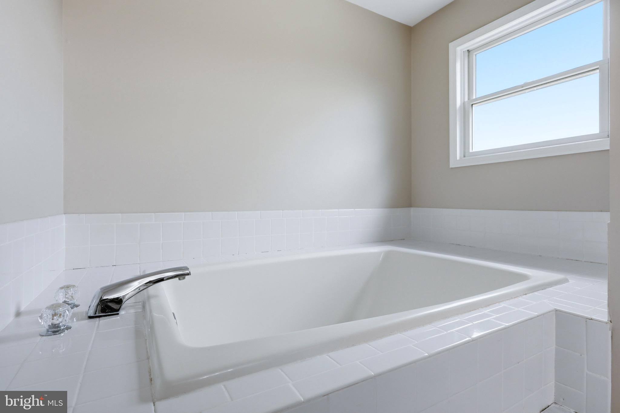 CLOVERDALE HEIGHTS - Residential