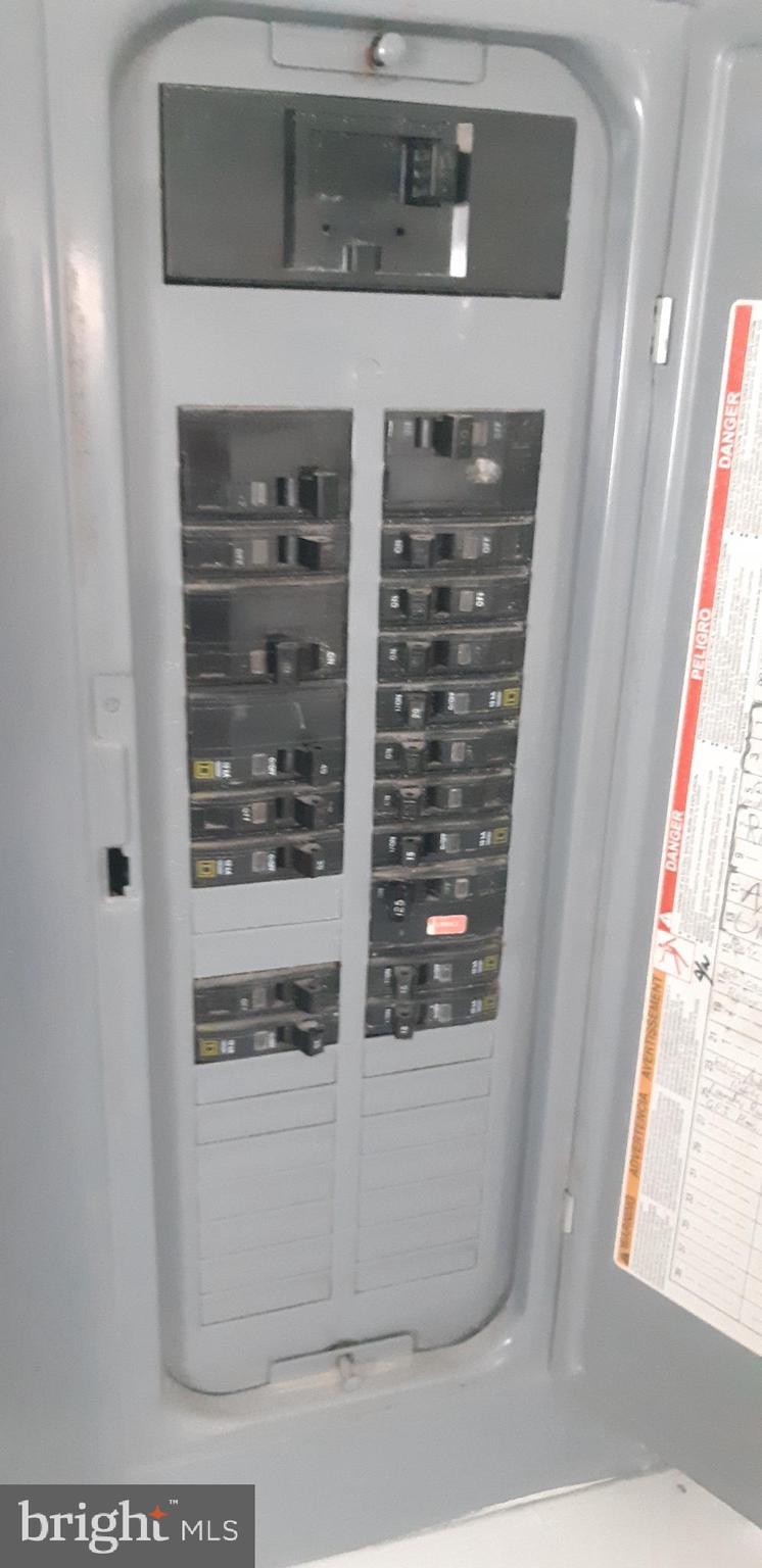 GEORGE JANSSEN - Residential