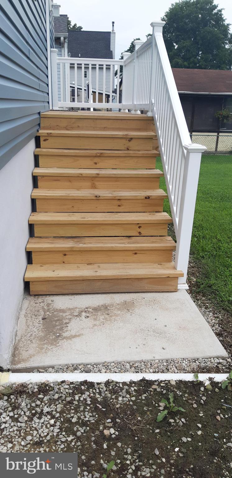 GEORGE JANSSEN - Residential