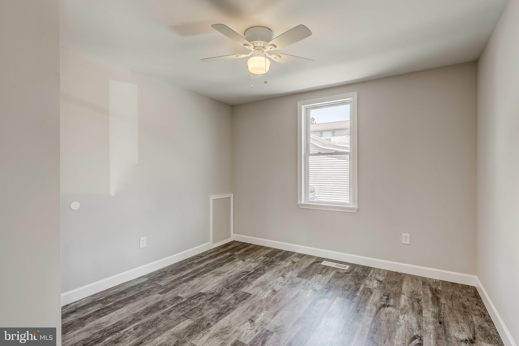 GEORGE JANSSEN - Residential