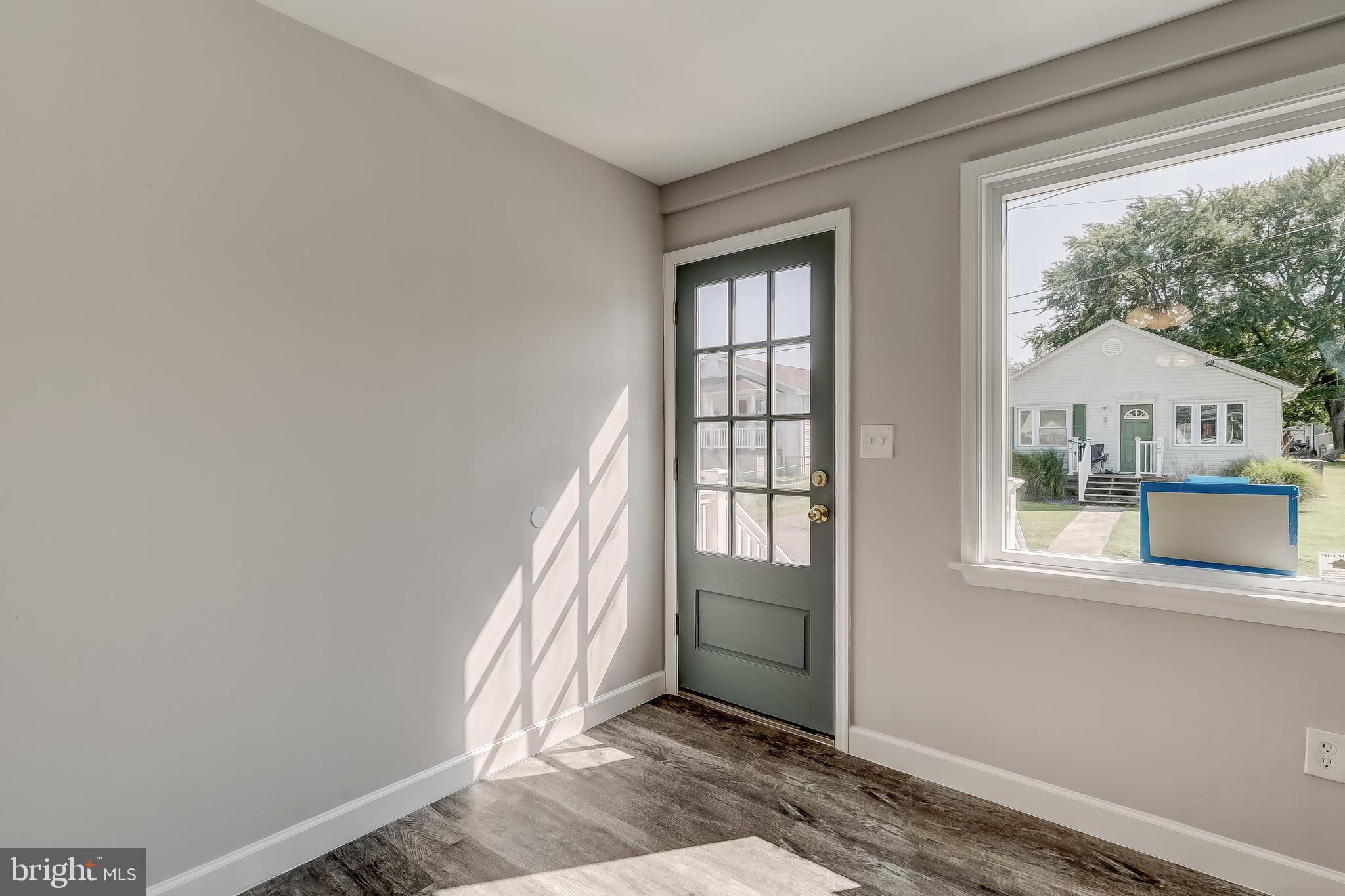 GEORGE JANSSEN - Residential