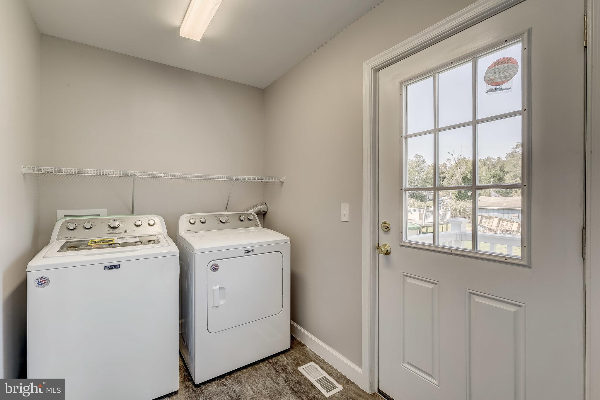 GEORGE JANSSEN - Residential