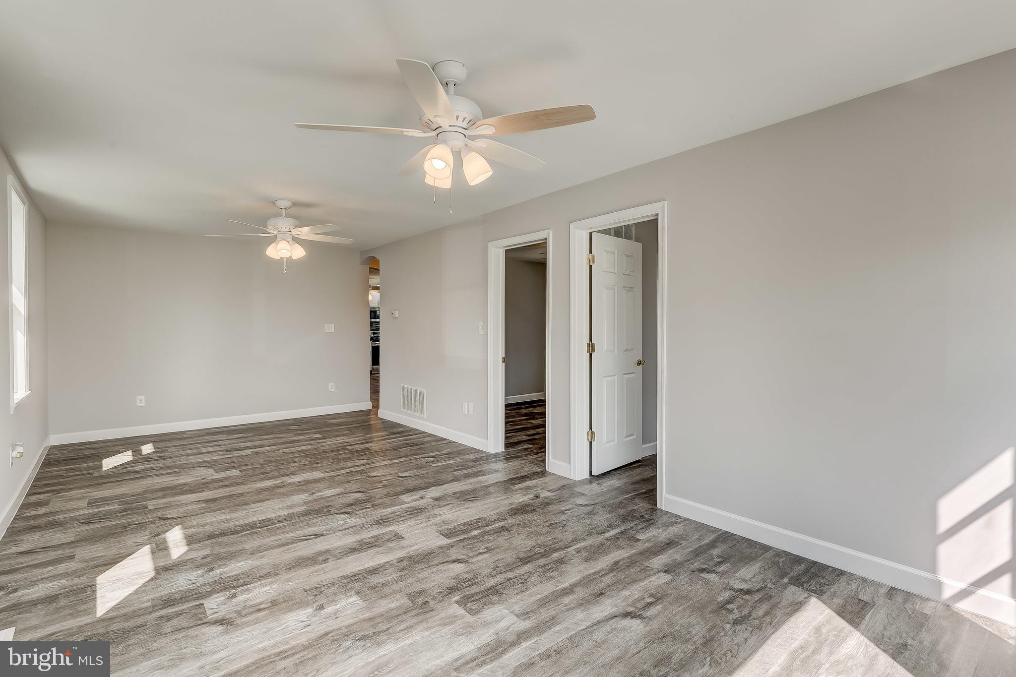 GEORGE JANSSEN - Residential