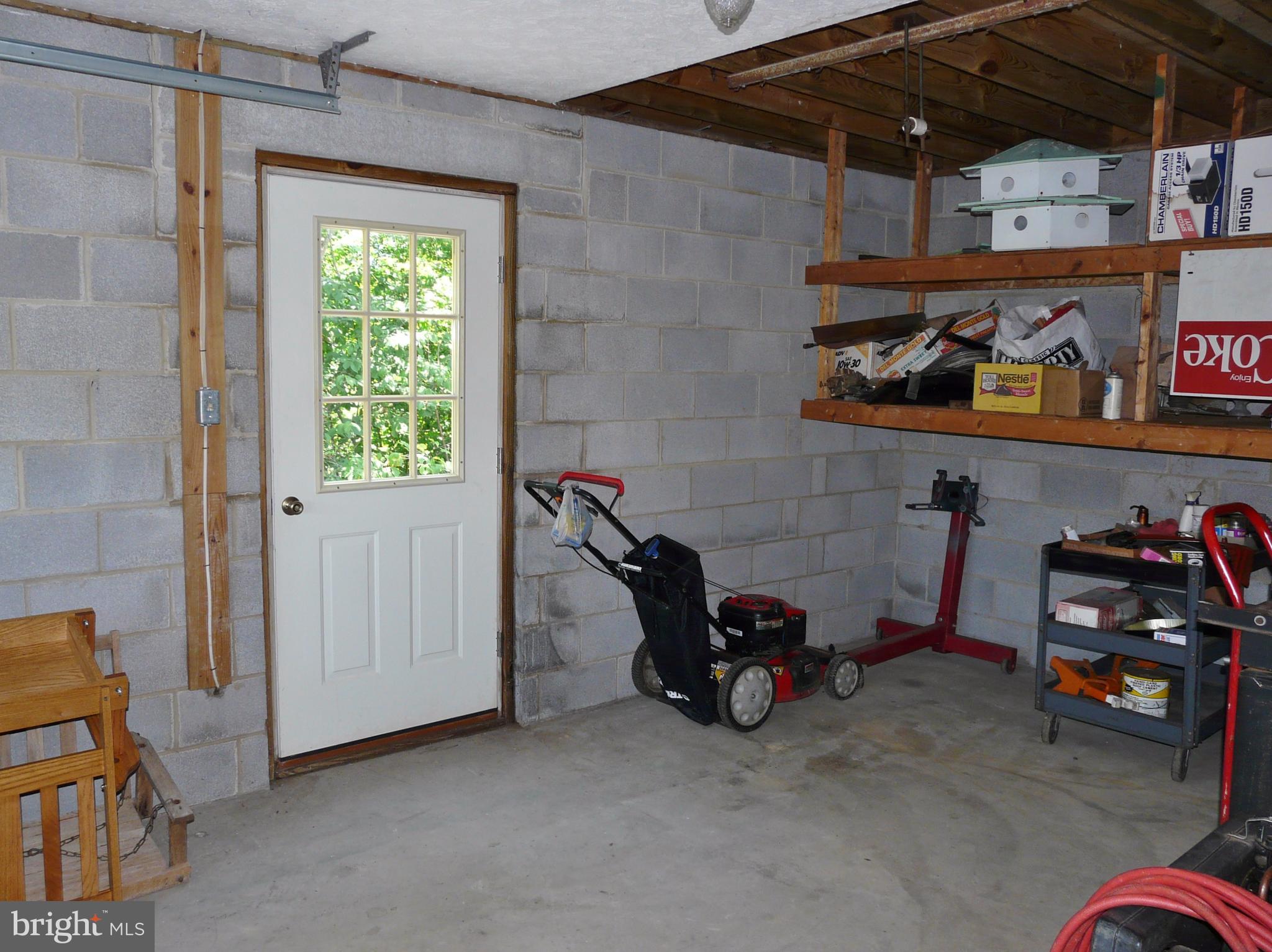 GREEN HILL ACRES - Residential