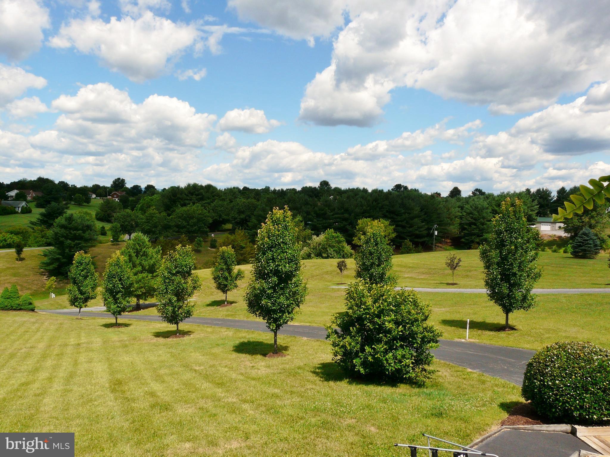 GREEN HILL ACRES - Residential