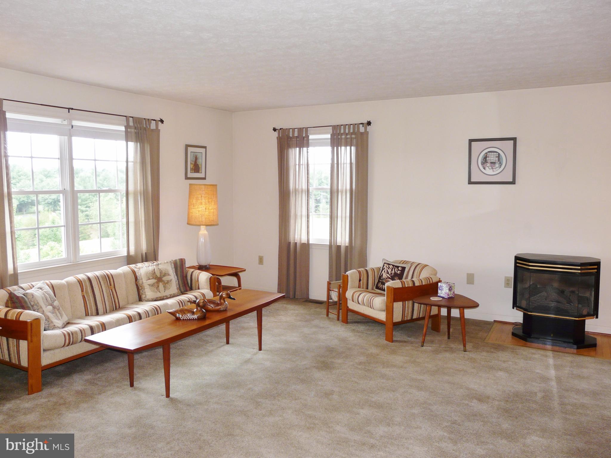 GREEN HILL ACRES - Residential