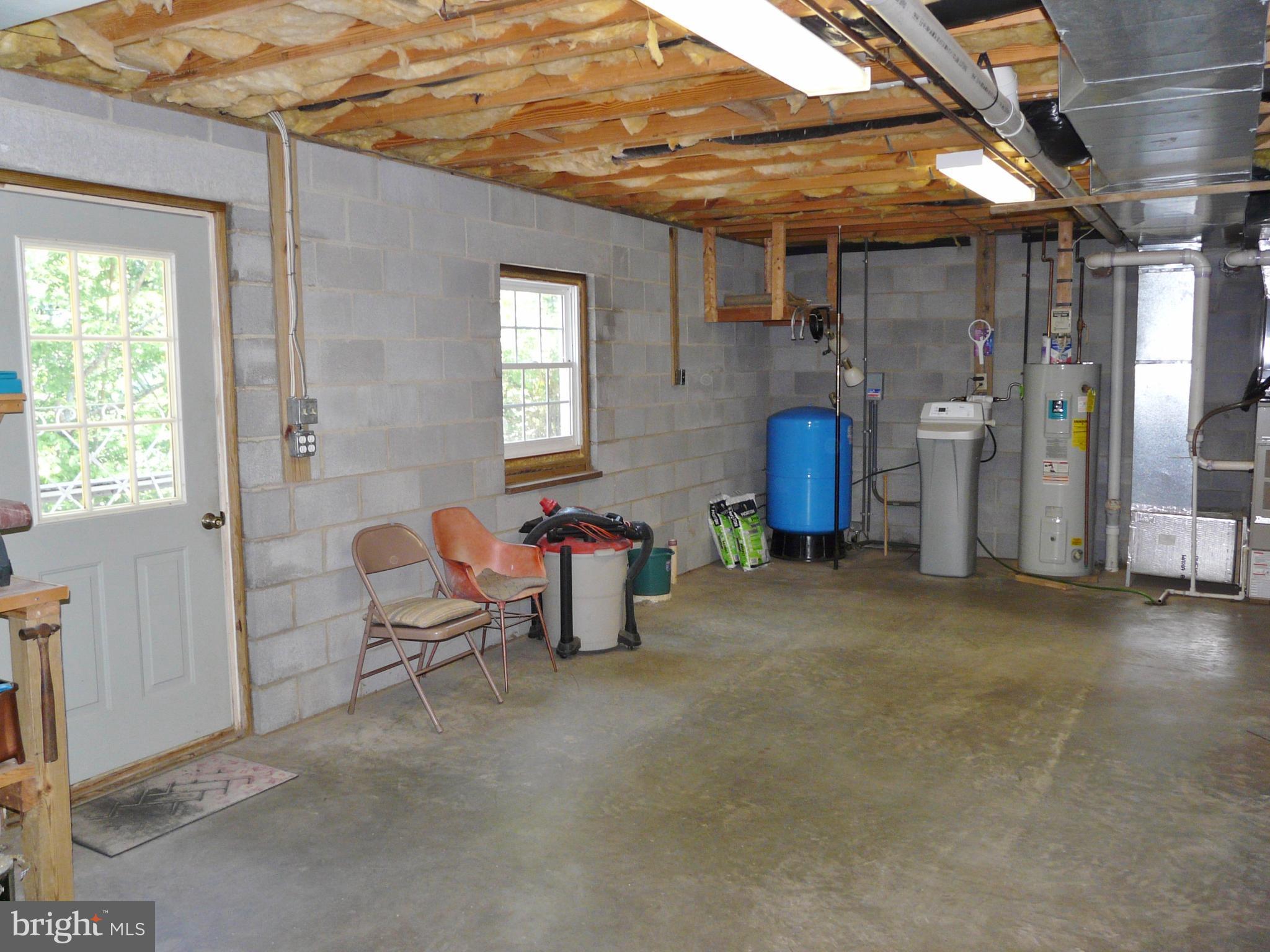 GREEN HILL ACRES - Residential