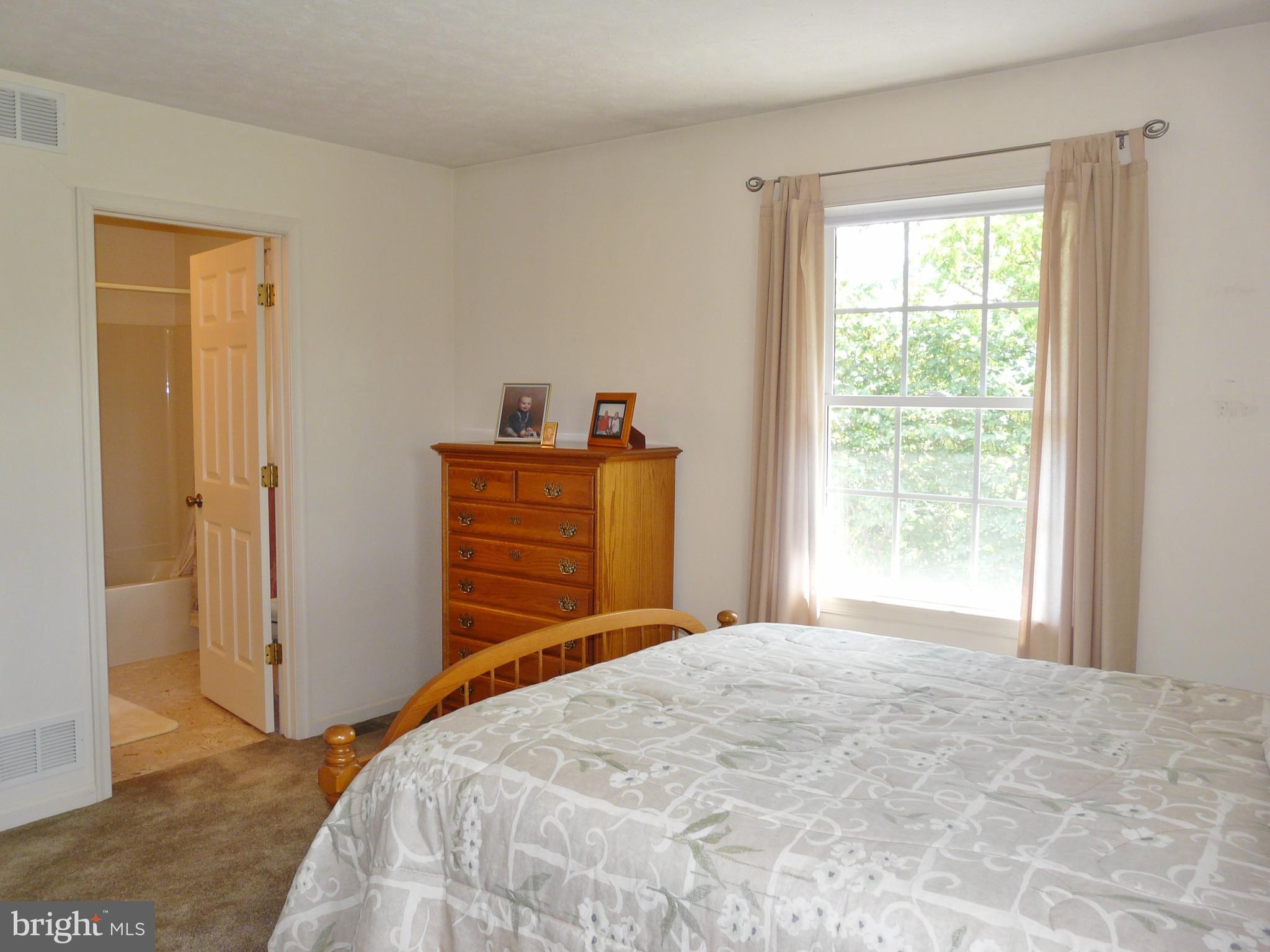 GREEN HILL ACRES - Residential