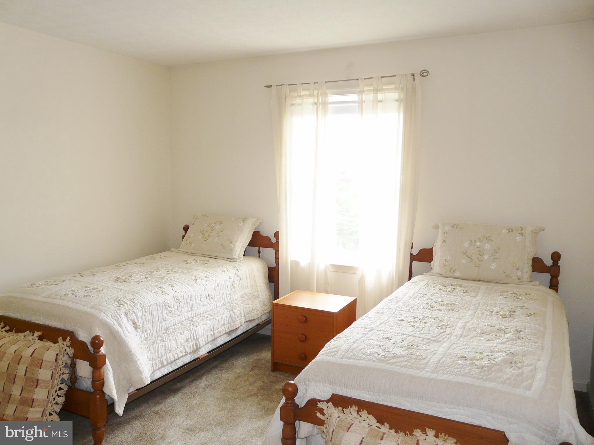 GREEN HILL ACRES - Residential