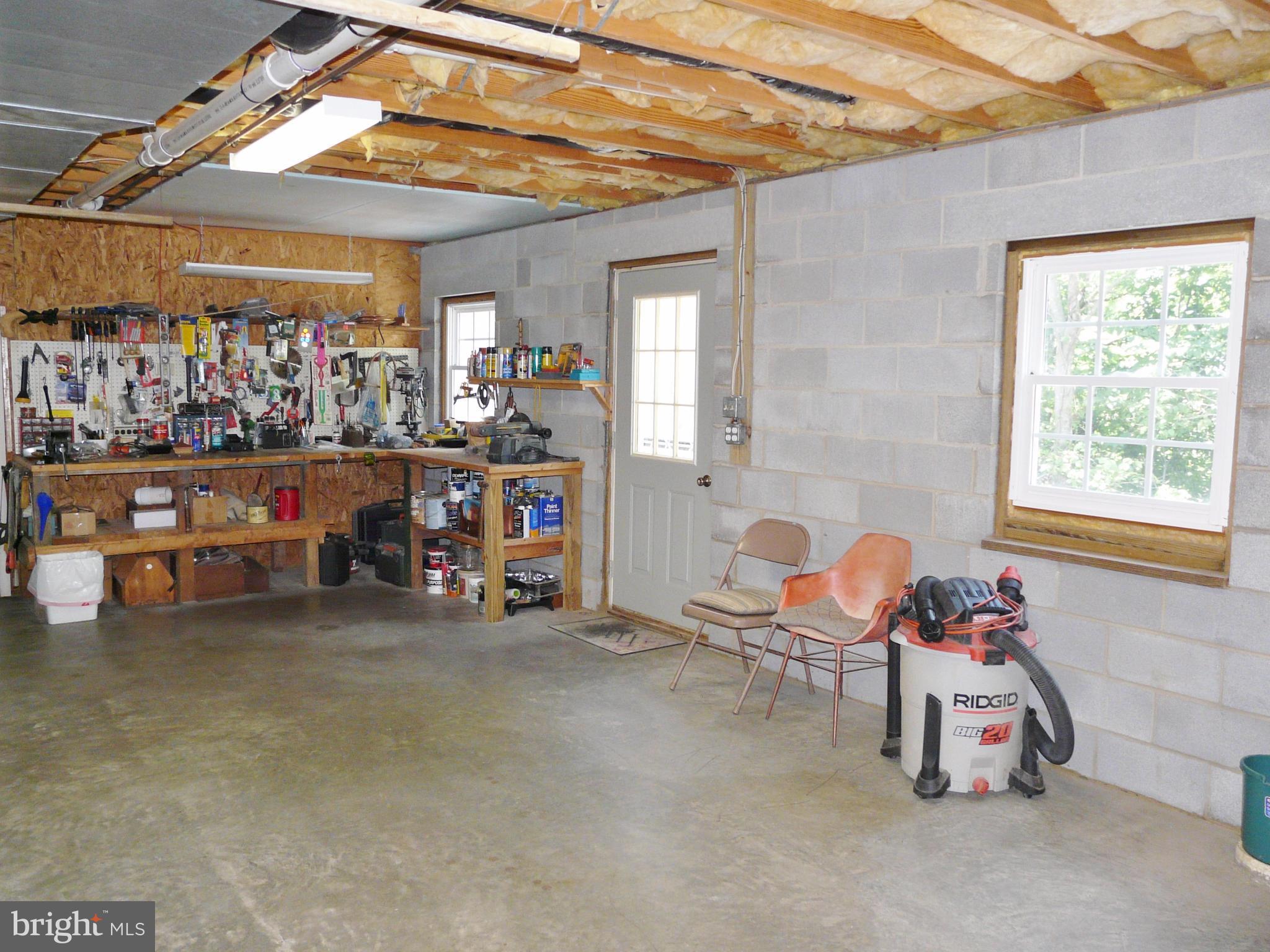 GREEN HILL ACRES - Residential