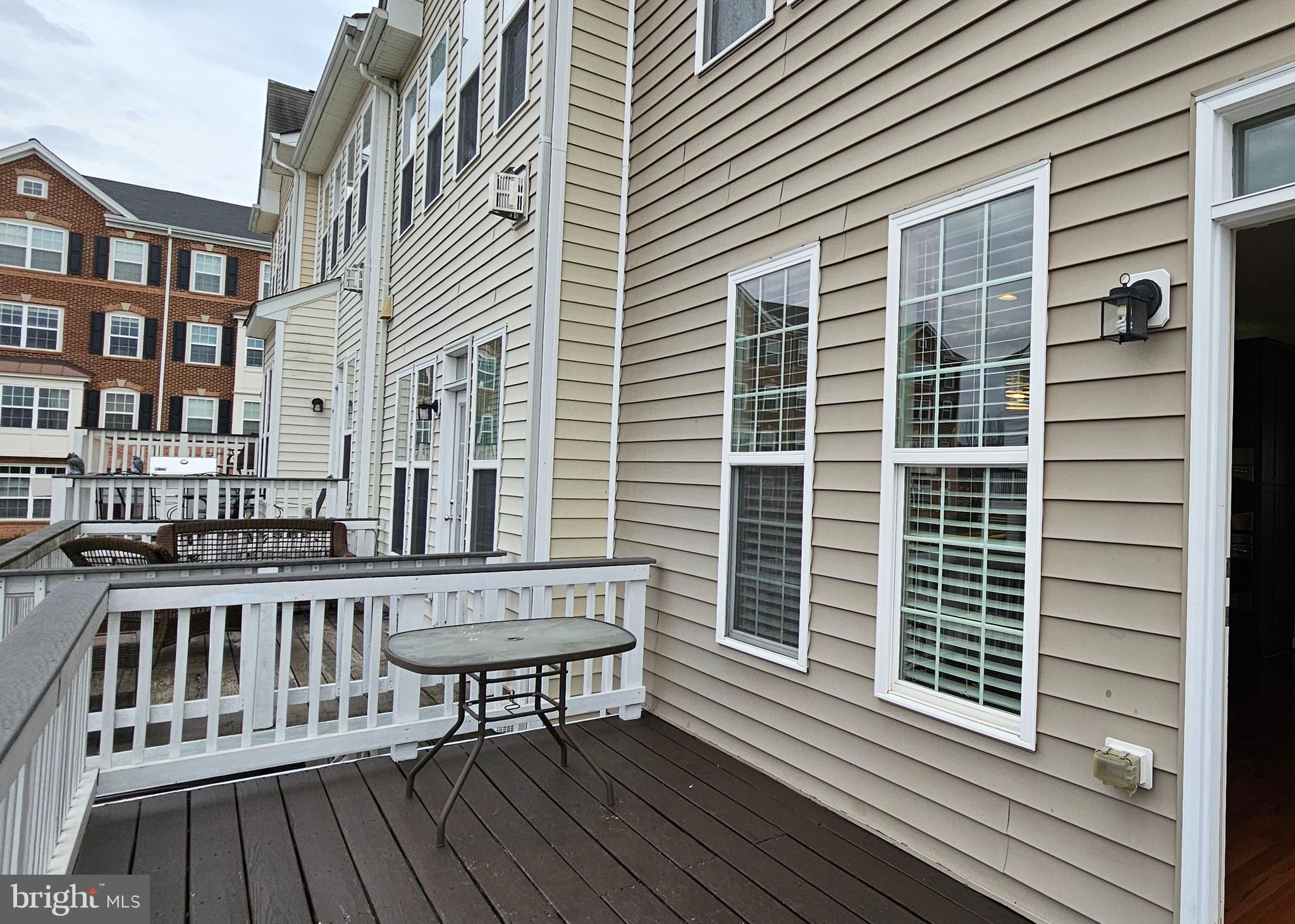 BRAMBLETON OVERLOOK - Residential