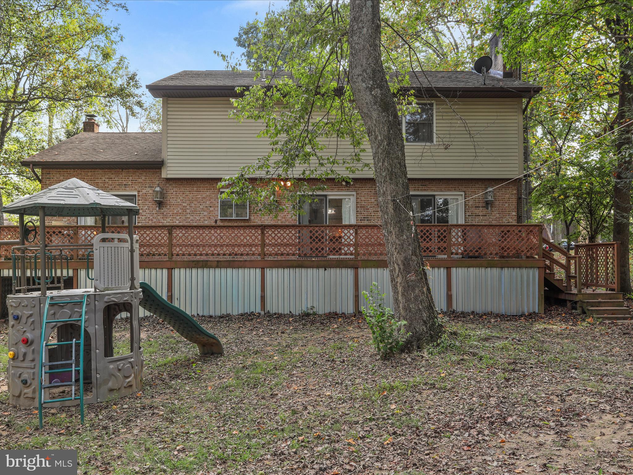 WOODBRIER MANOR - Residential