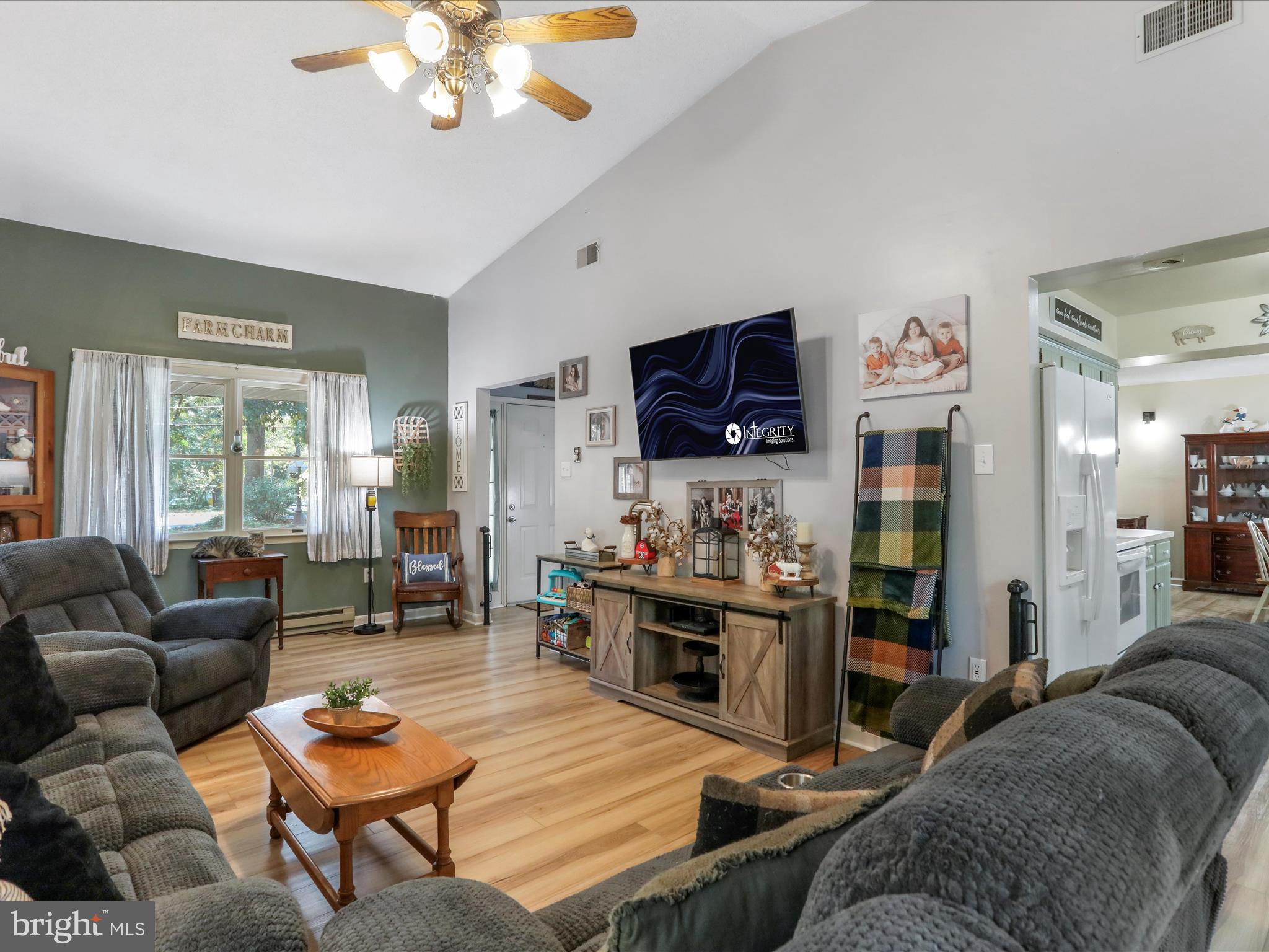 WOODBRIER MANOR - Residential