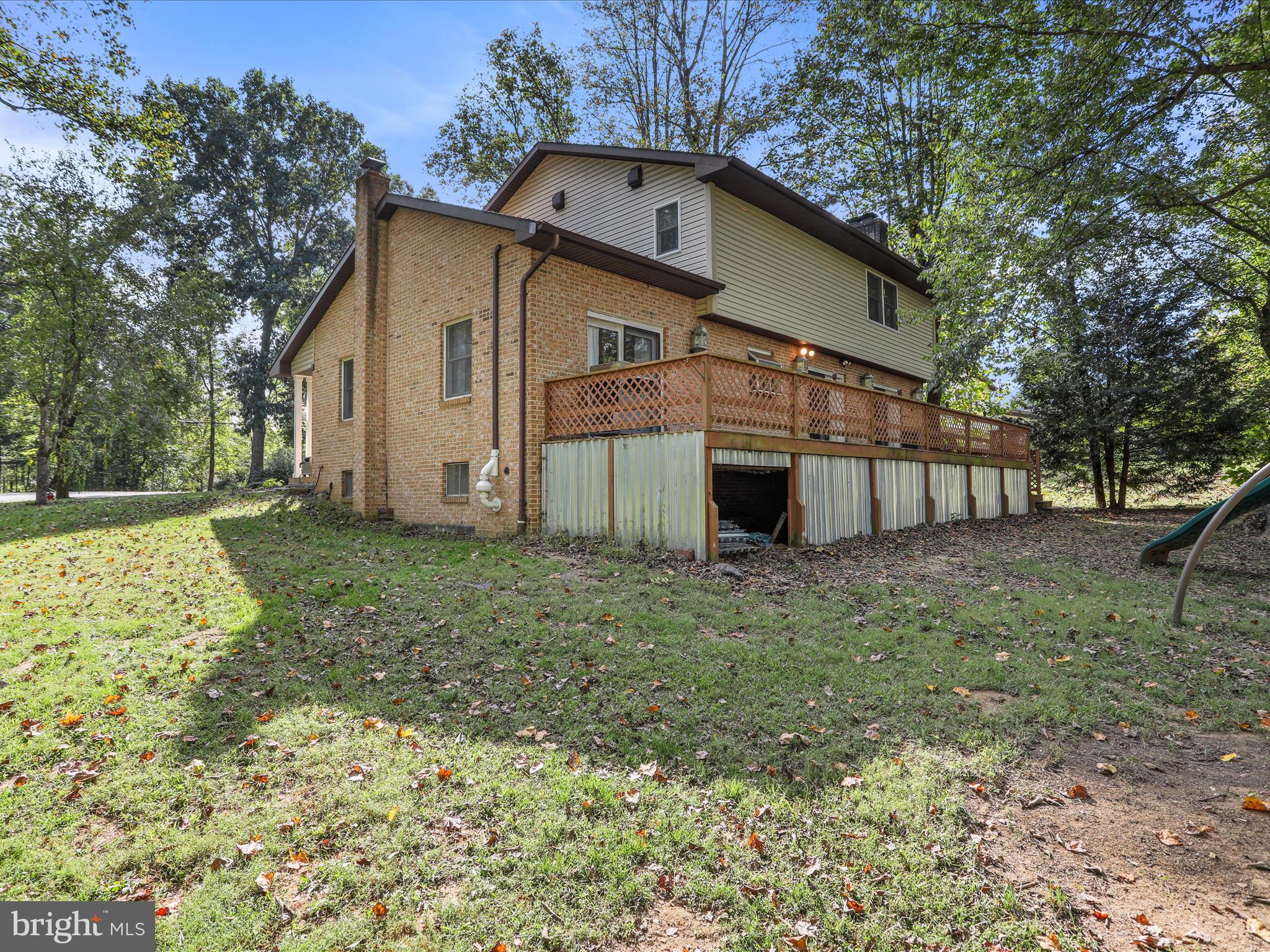 WOODBRIER MANOR - Residential