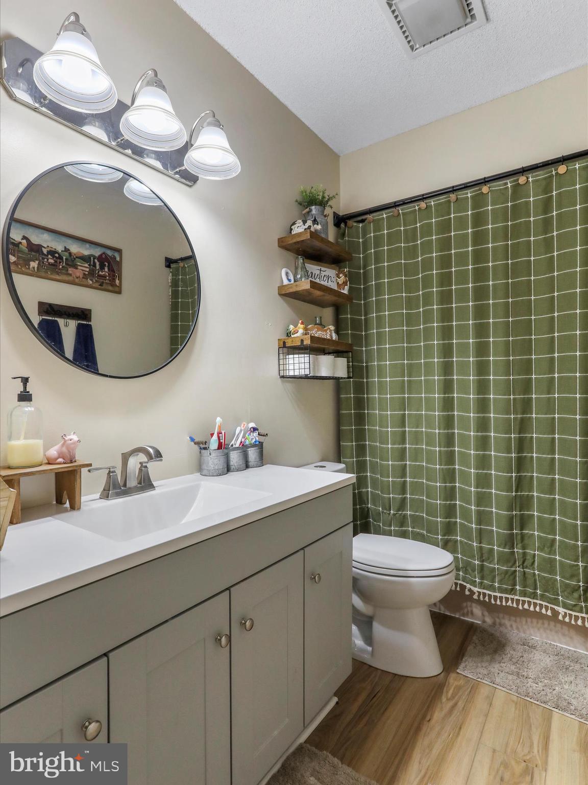 WOODBRIER MANOR - Residential