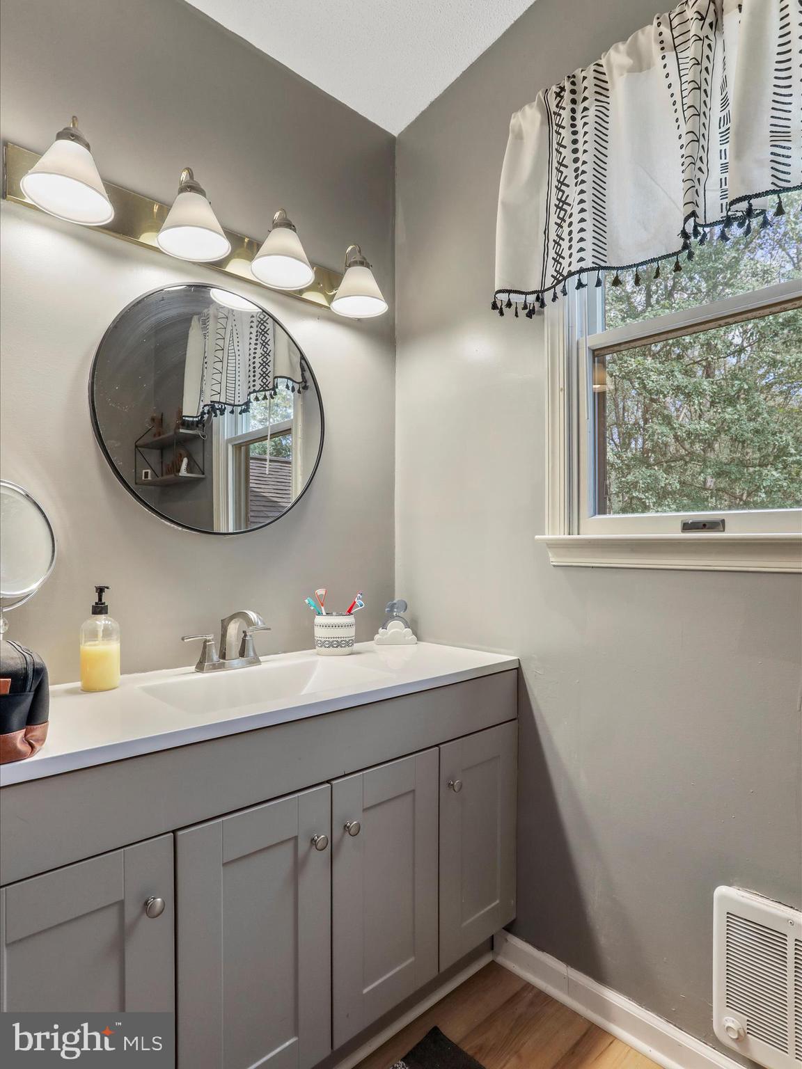 WOODBRIER MANOR - Residential