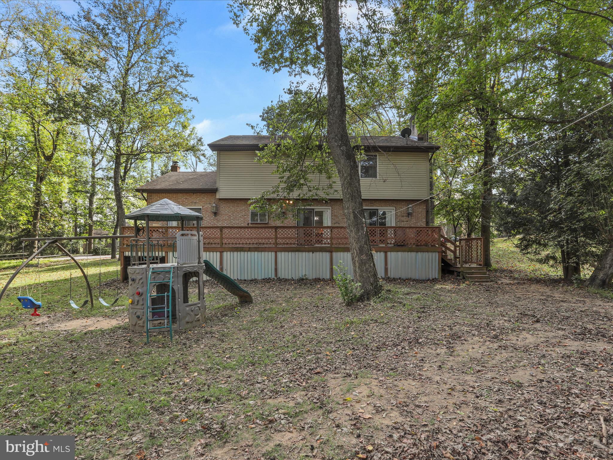 WOODBRIER MANOR - Residential