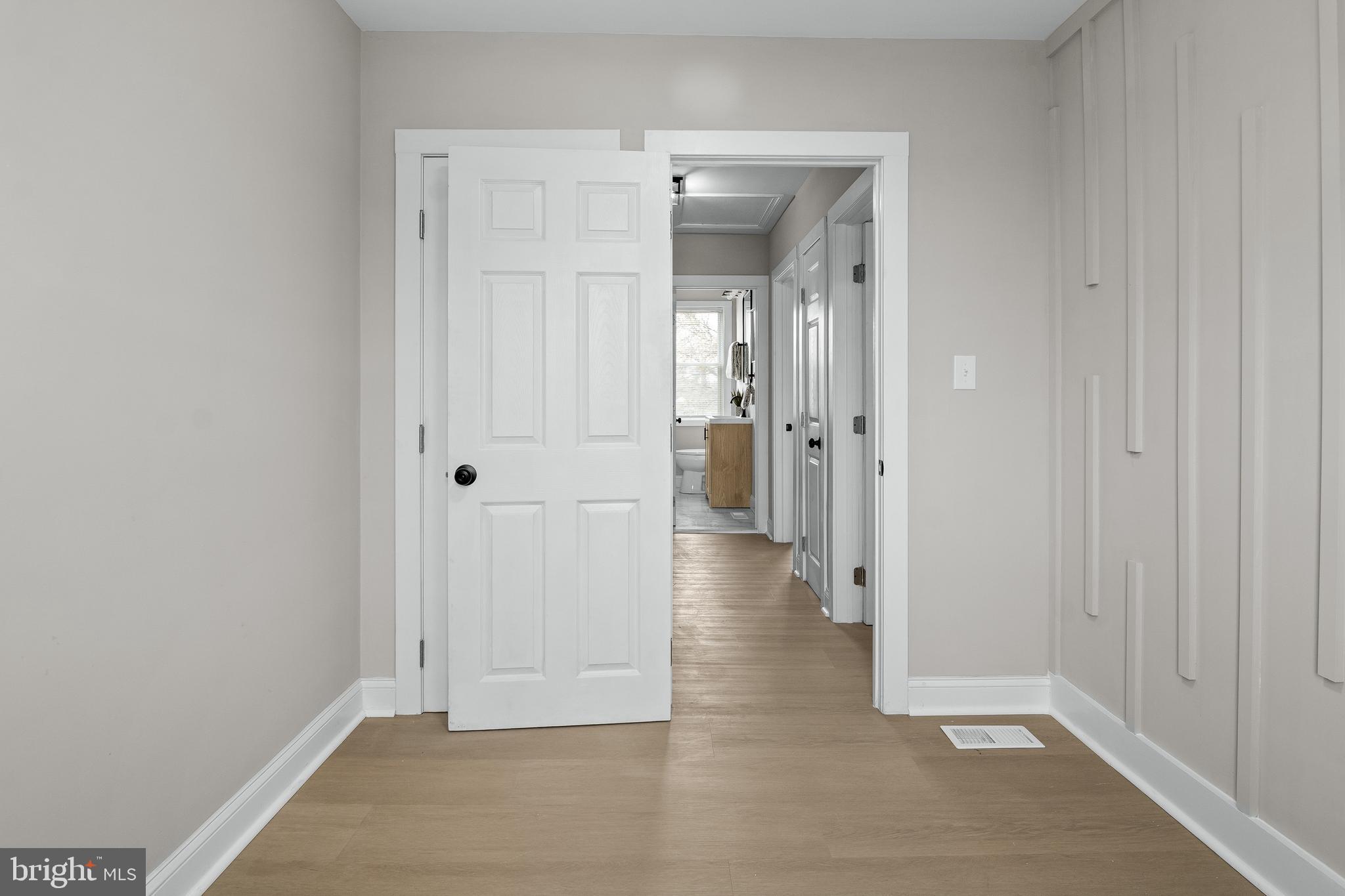 RAMBLEWOOD - Residential