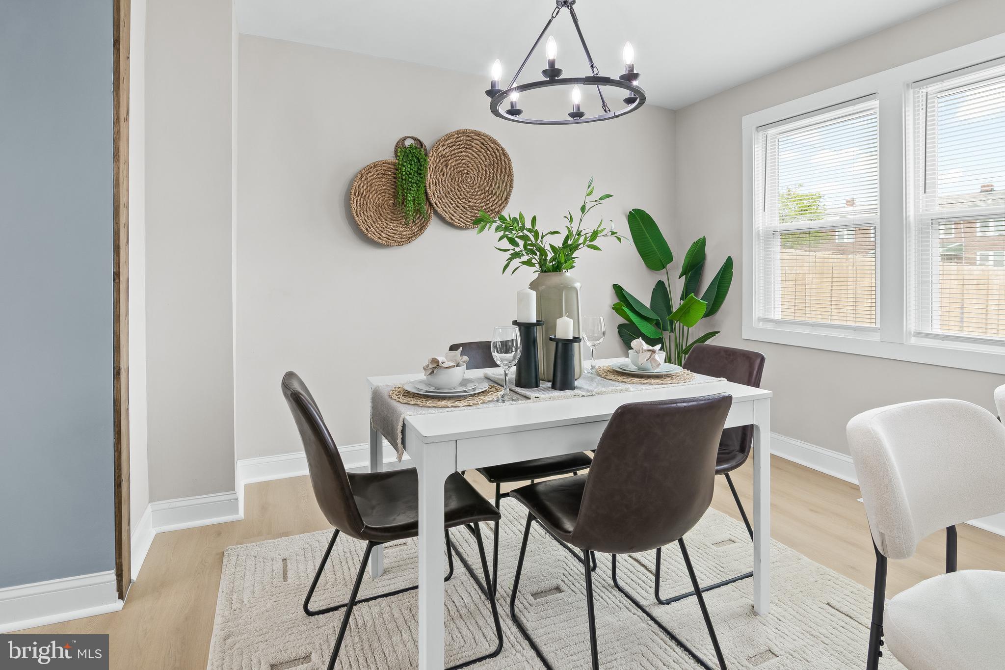 RAMBLEWOOD - Residential