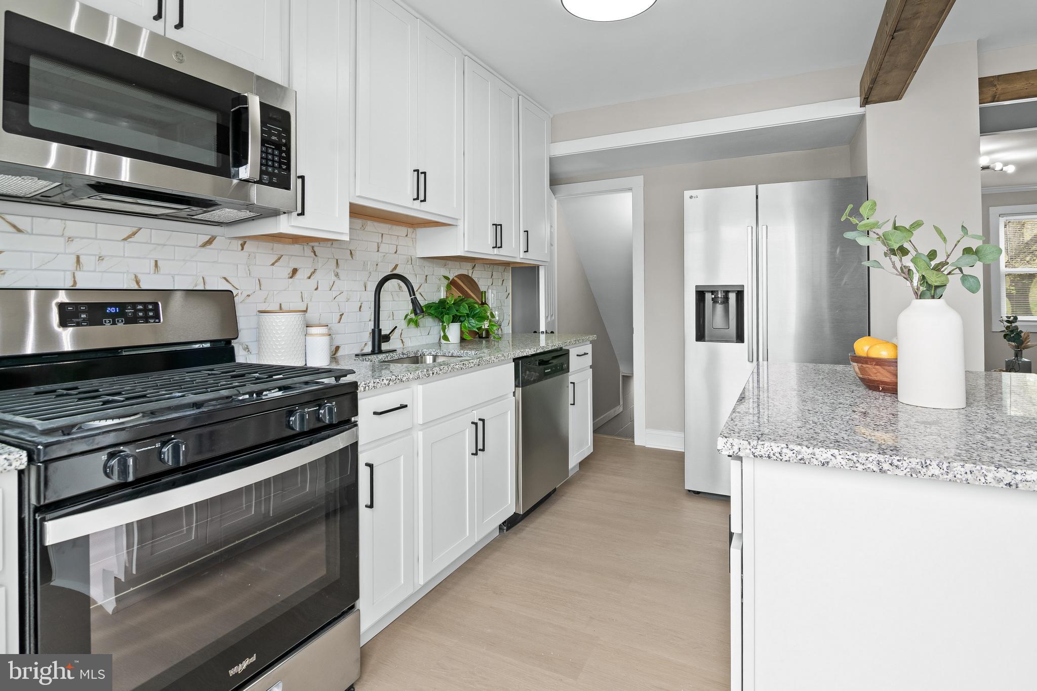 RAMBLEWOOD - Residential