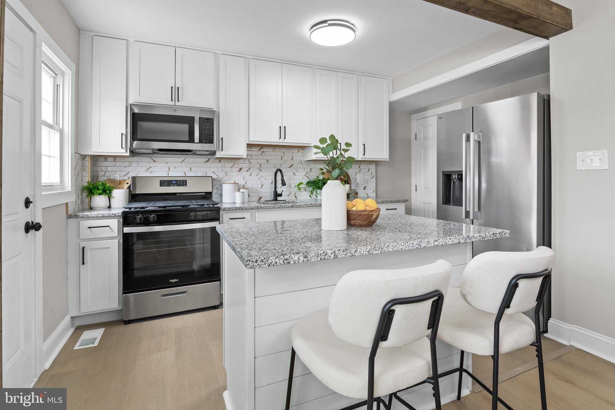 RAMBLEWOOD - Residential