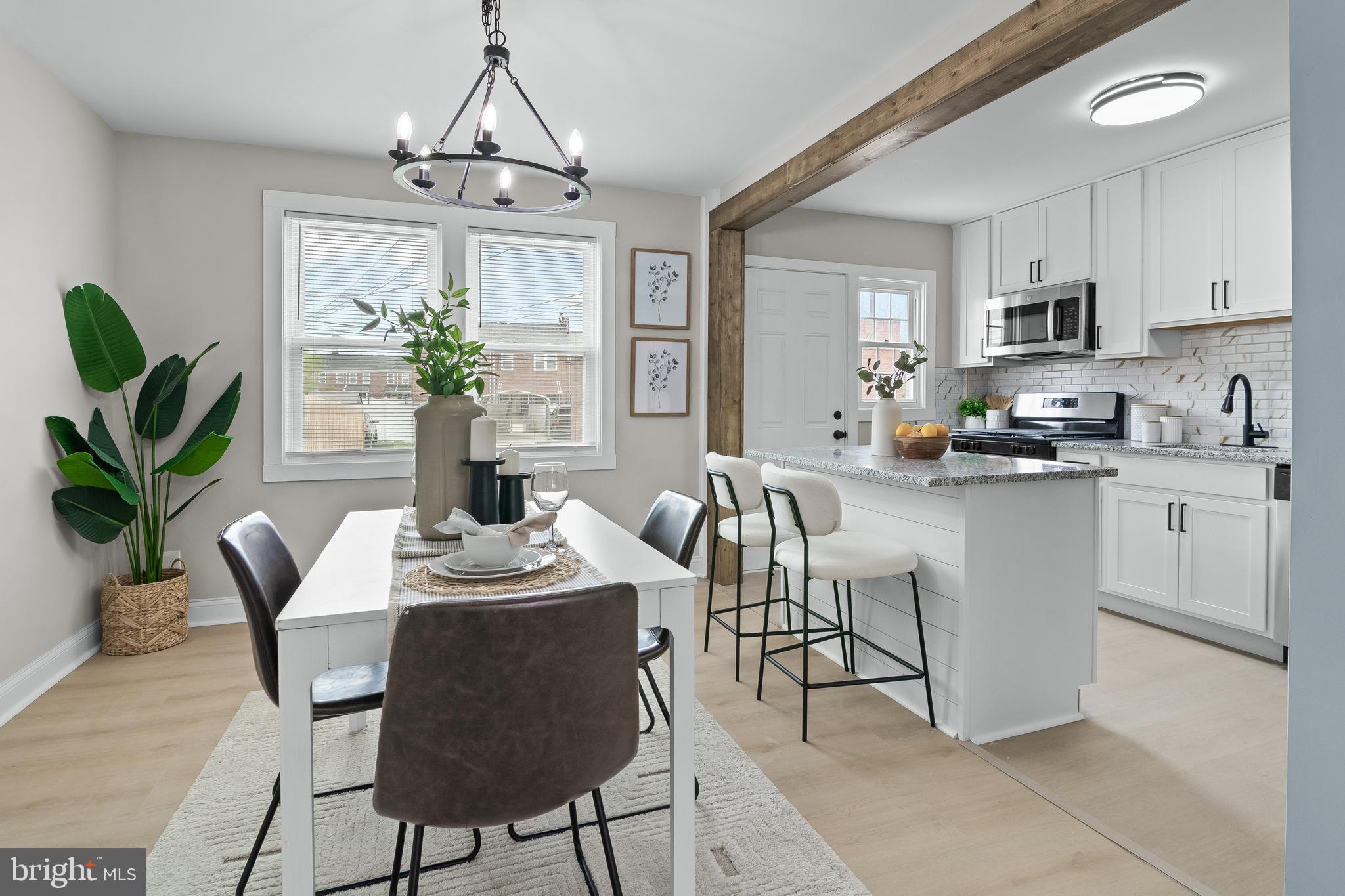 RAMBLEWOOD - Residential