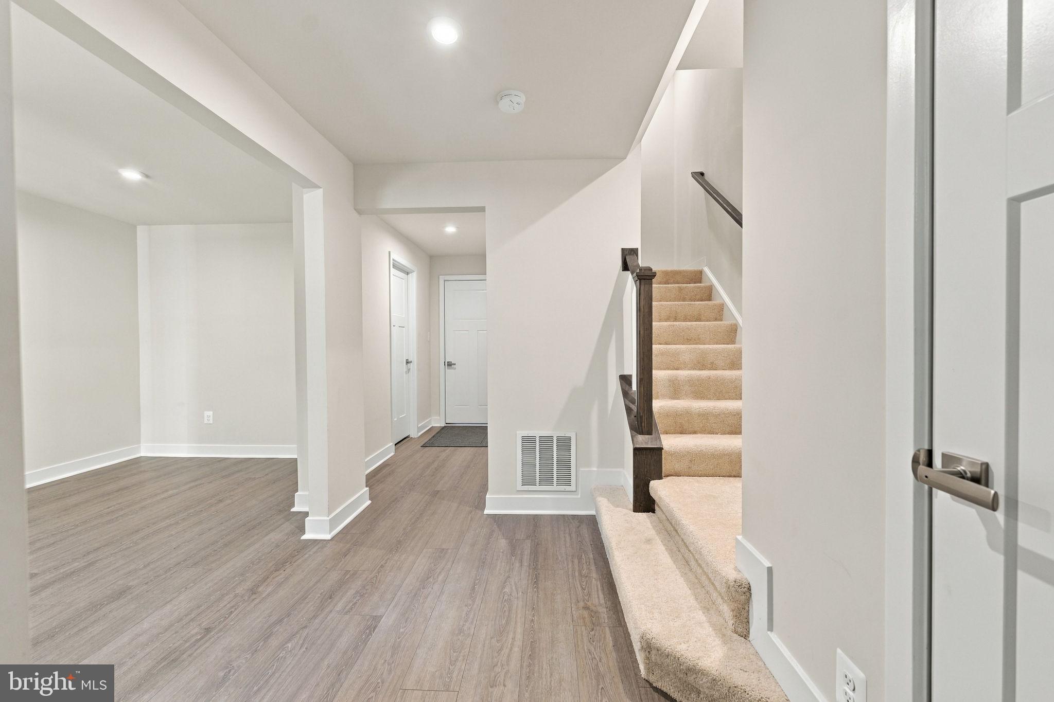 42532 TIBER FALLS SQUARE