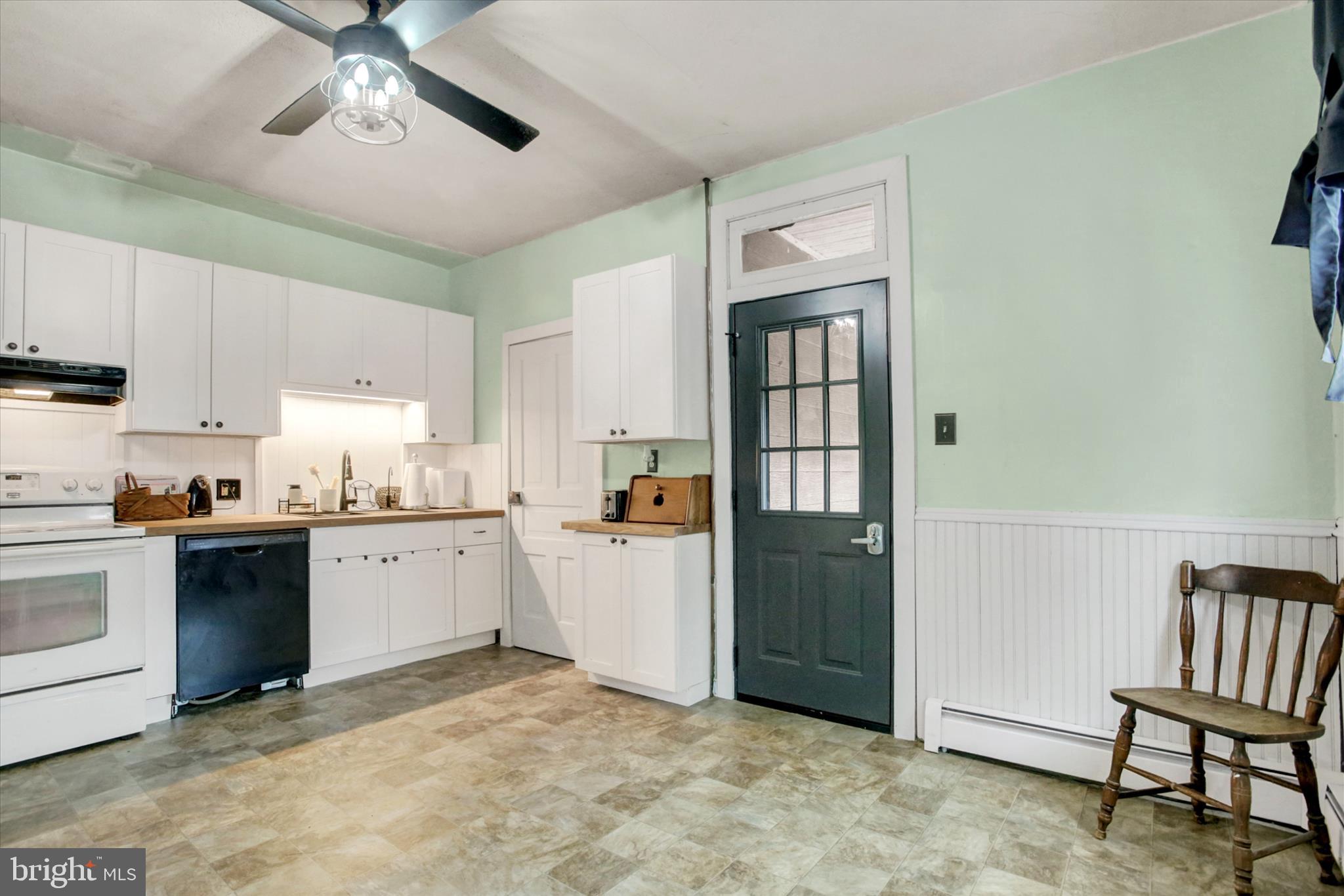 ELIZABETH TWP - Residential