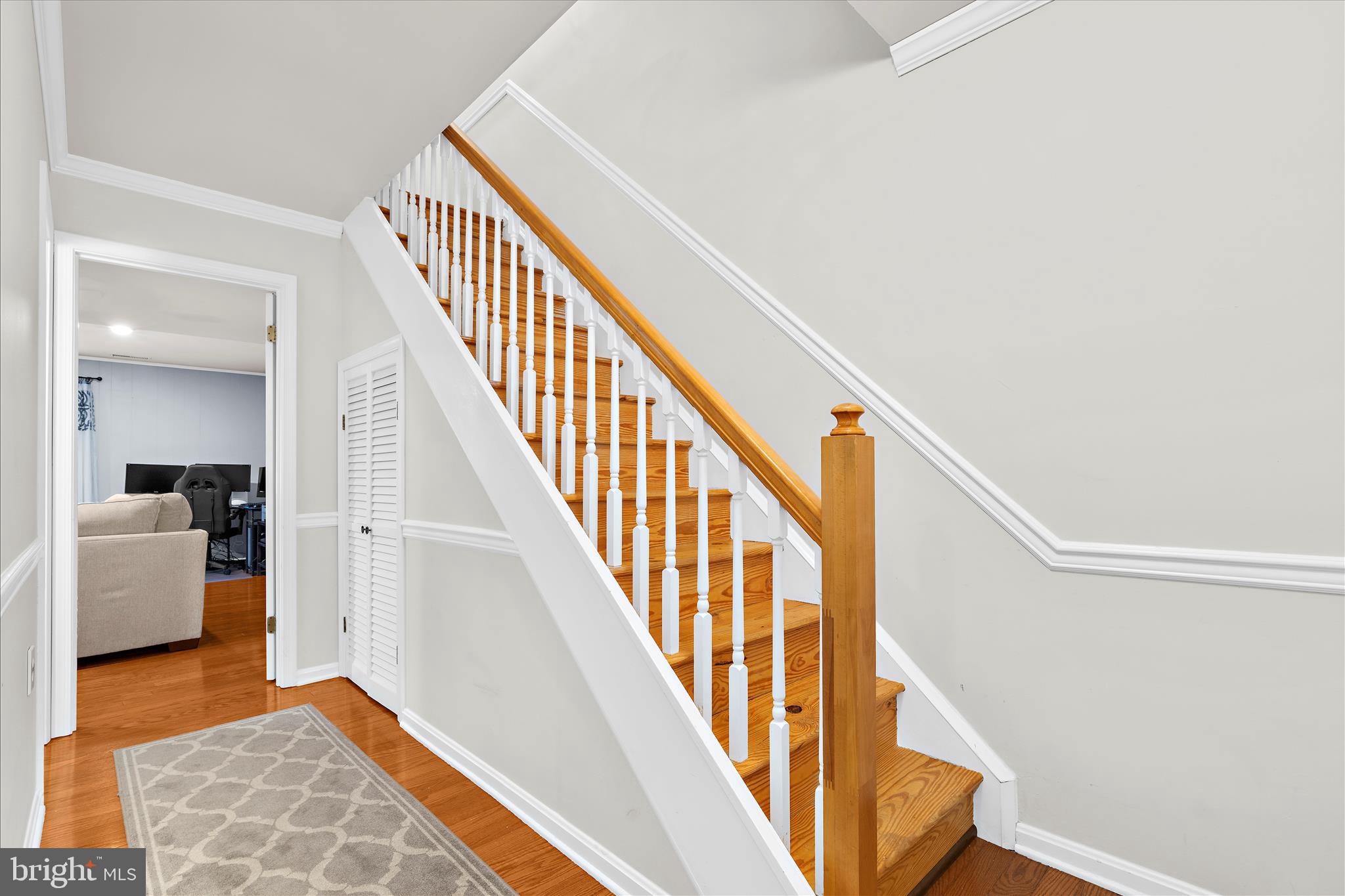 493 COLONIAL RIDGE LANE