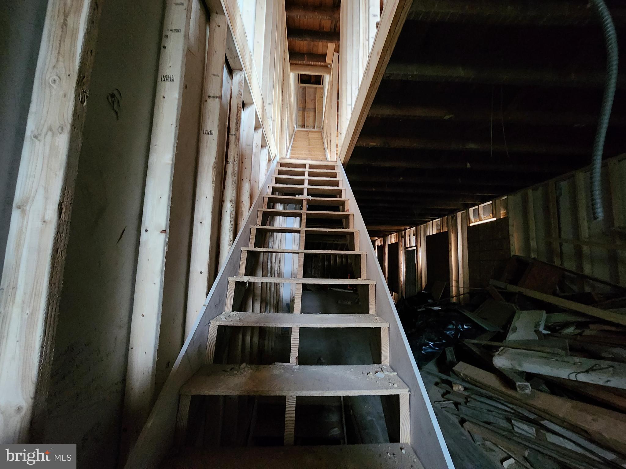 CARROLLTON RIDGE - Residential