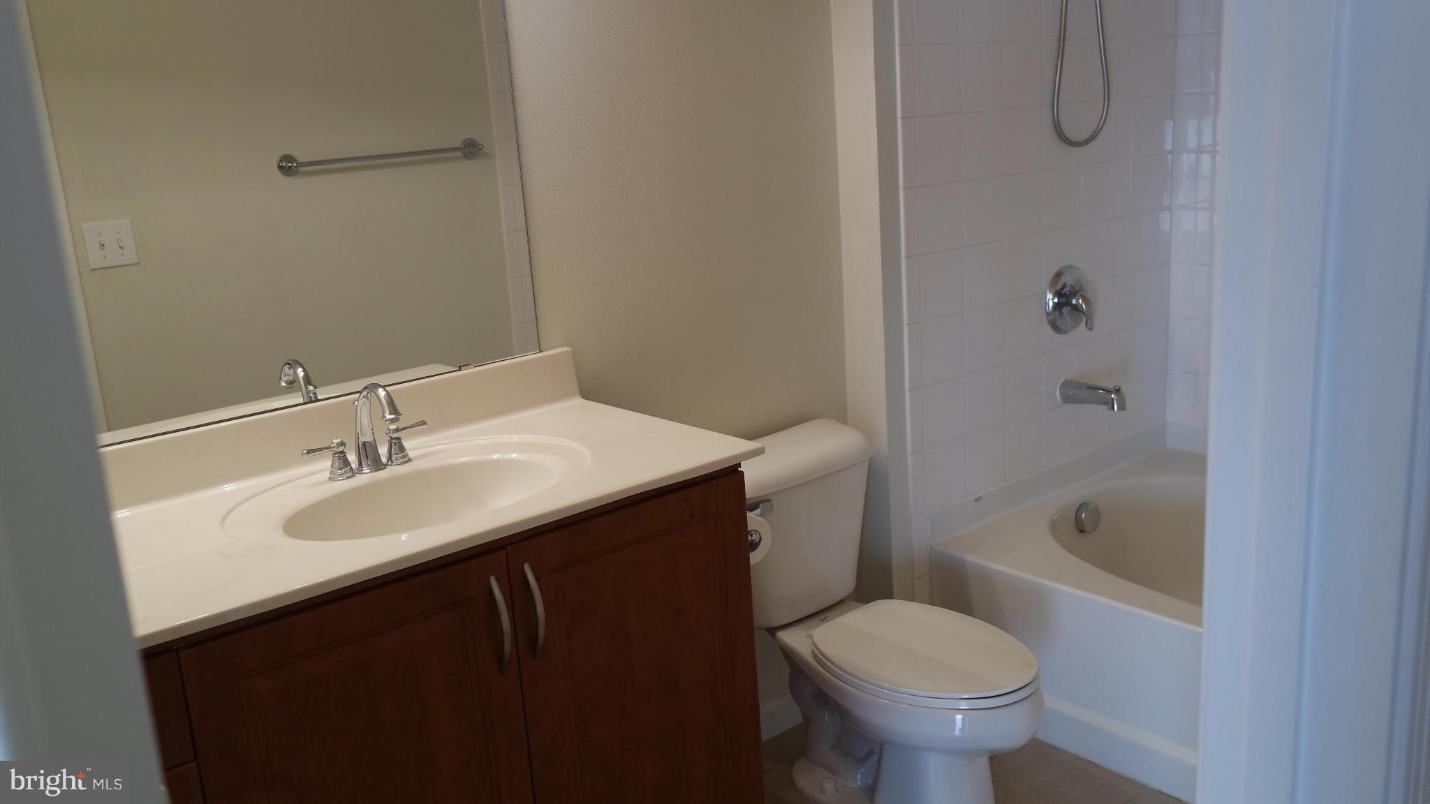 LEGATO CORNER - Residential Lease