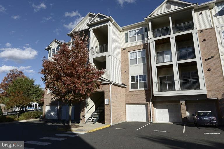 LEGATO CORNER - Residential Lease