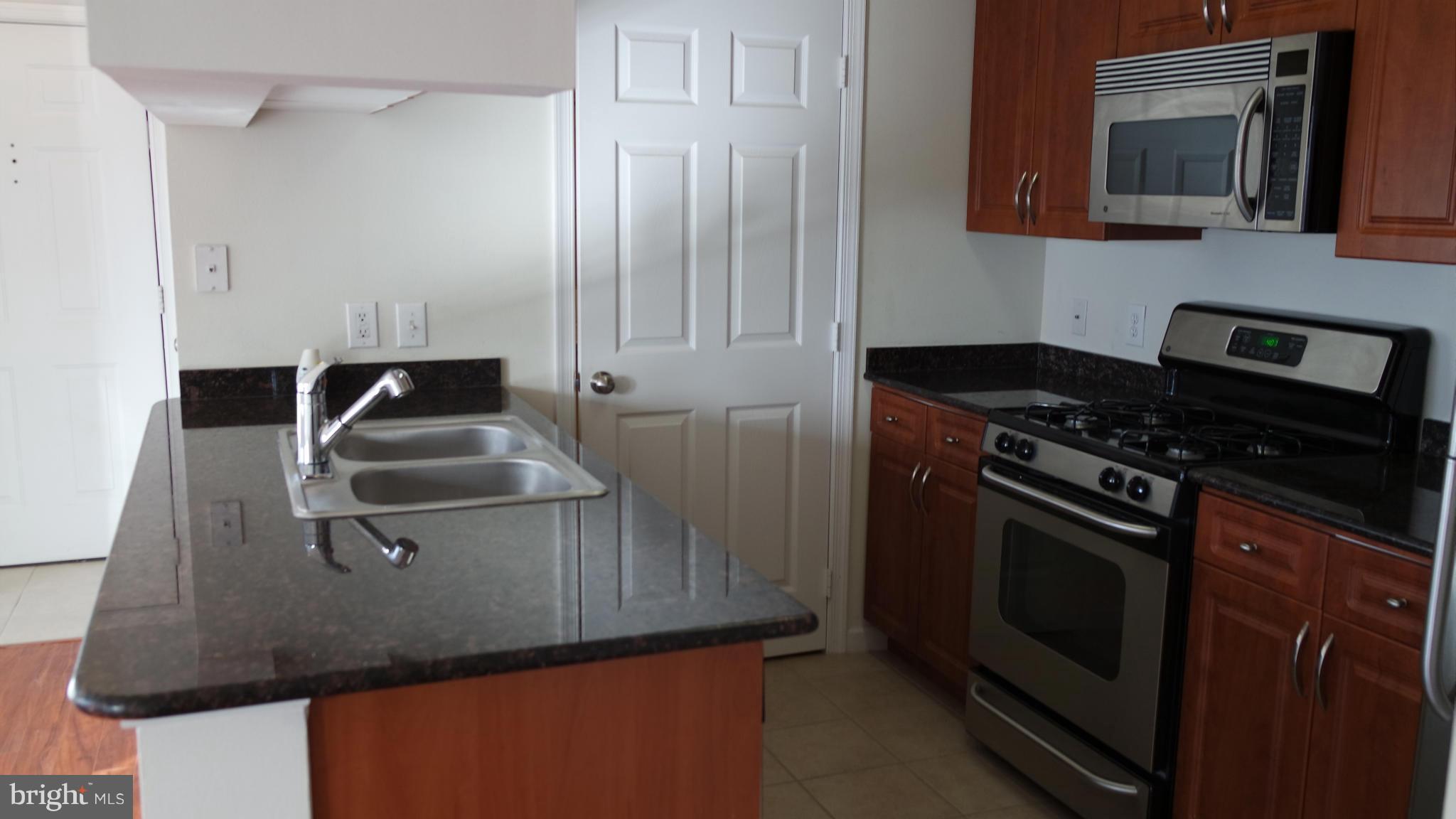 LEGATO CORNER - Residential Lease