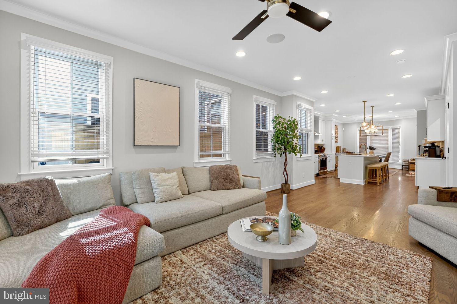 ALEXANDRIA - Residential