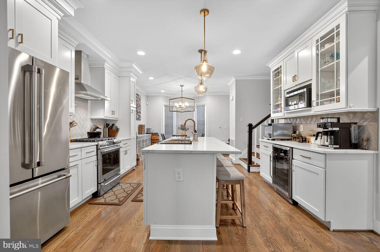 ALEXANDRIA - Residential