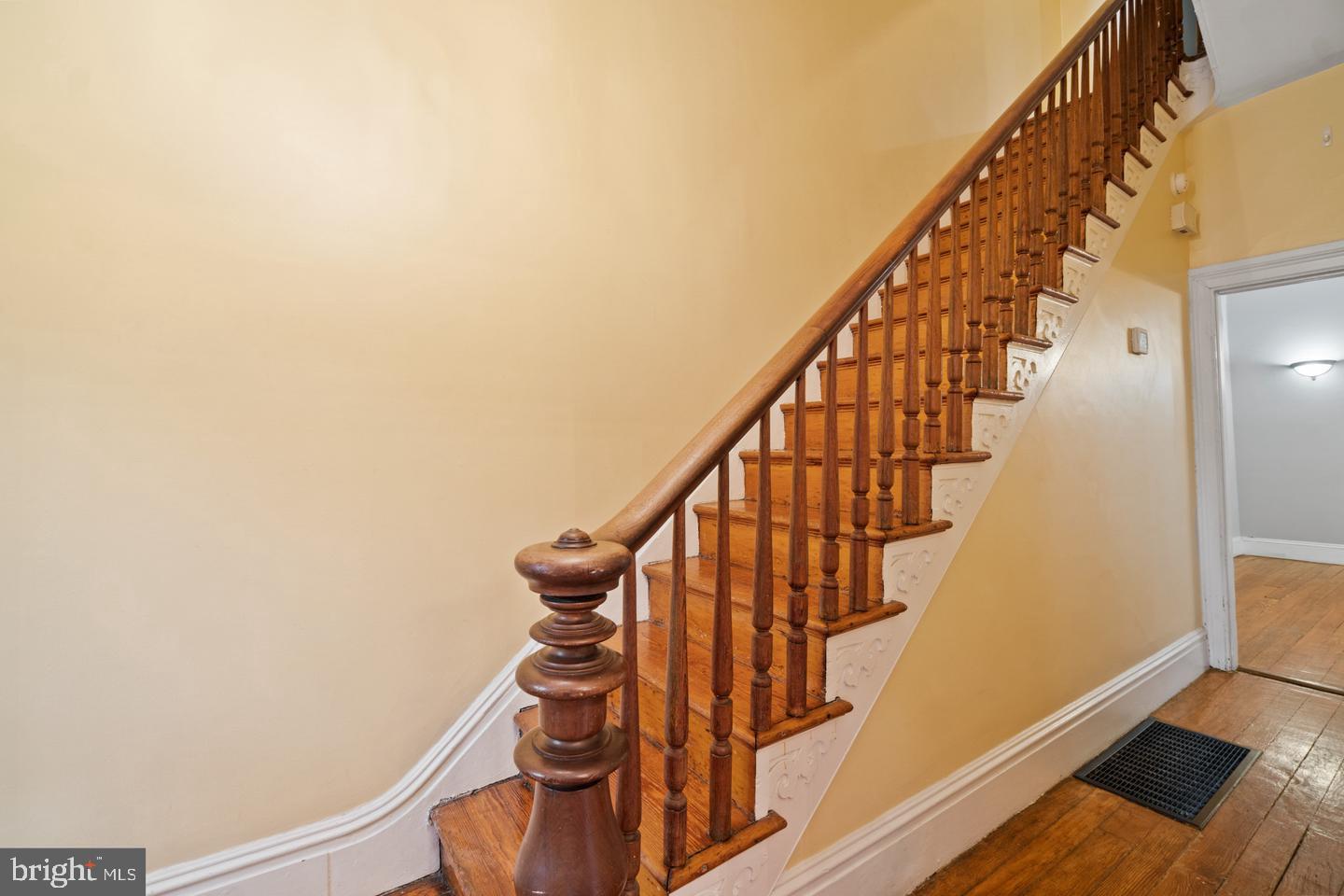 UNION SQUARE - Residential Lease