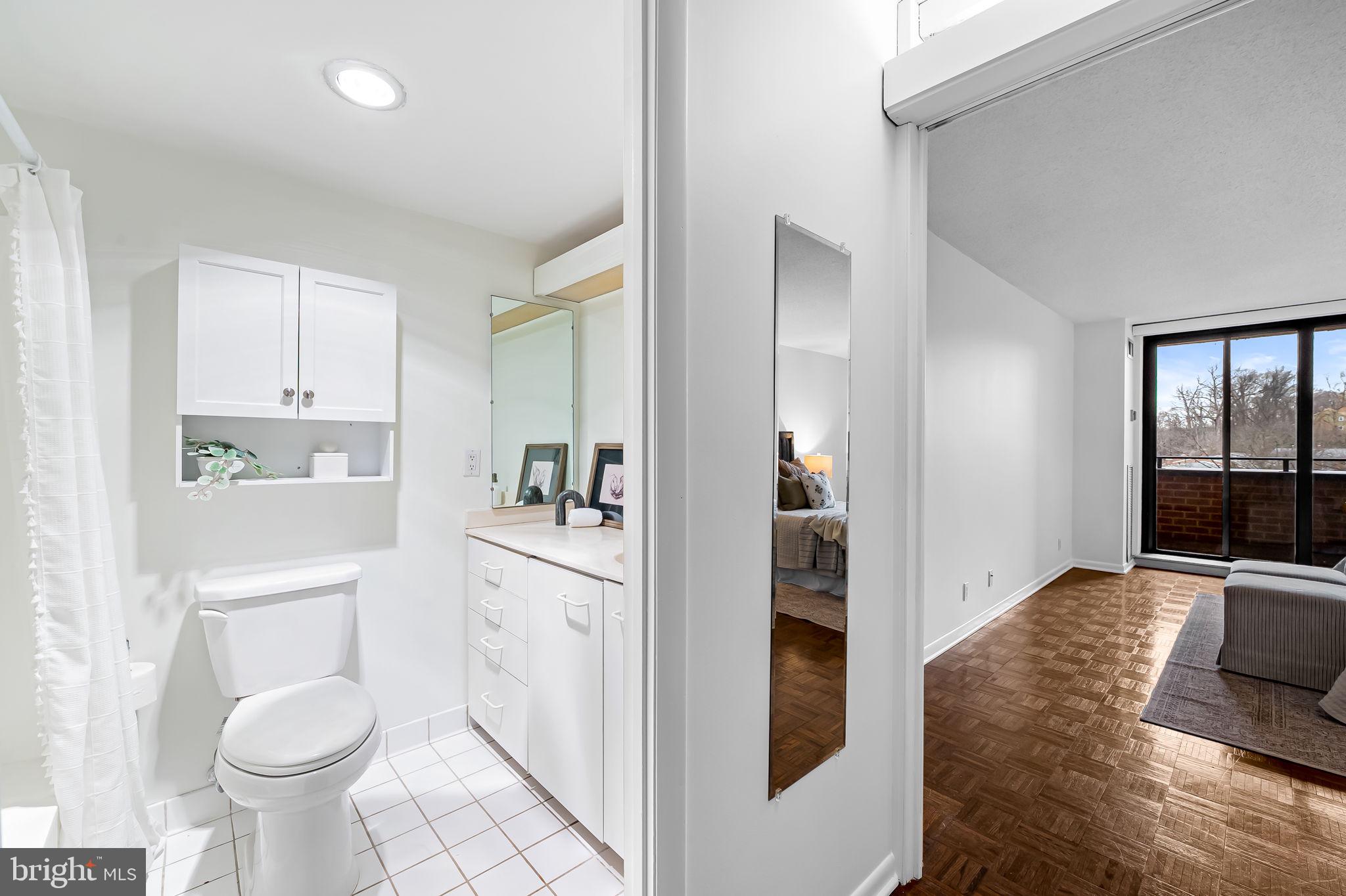 CROSS KEYS - Residential